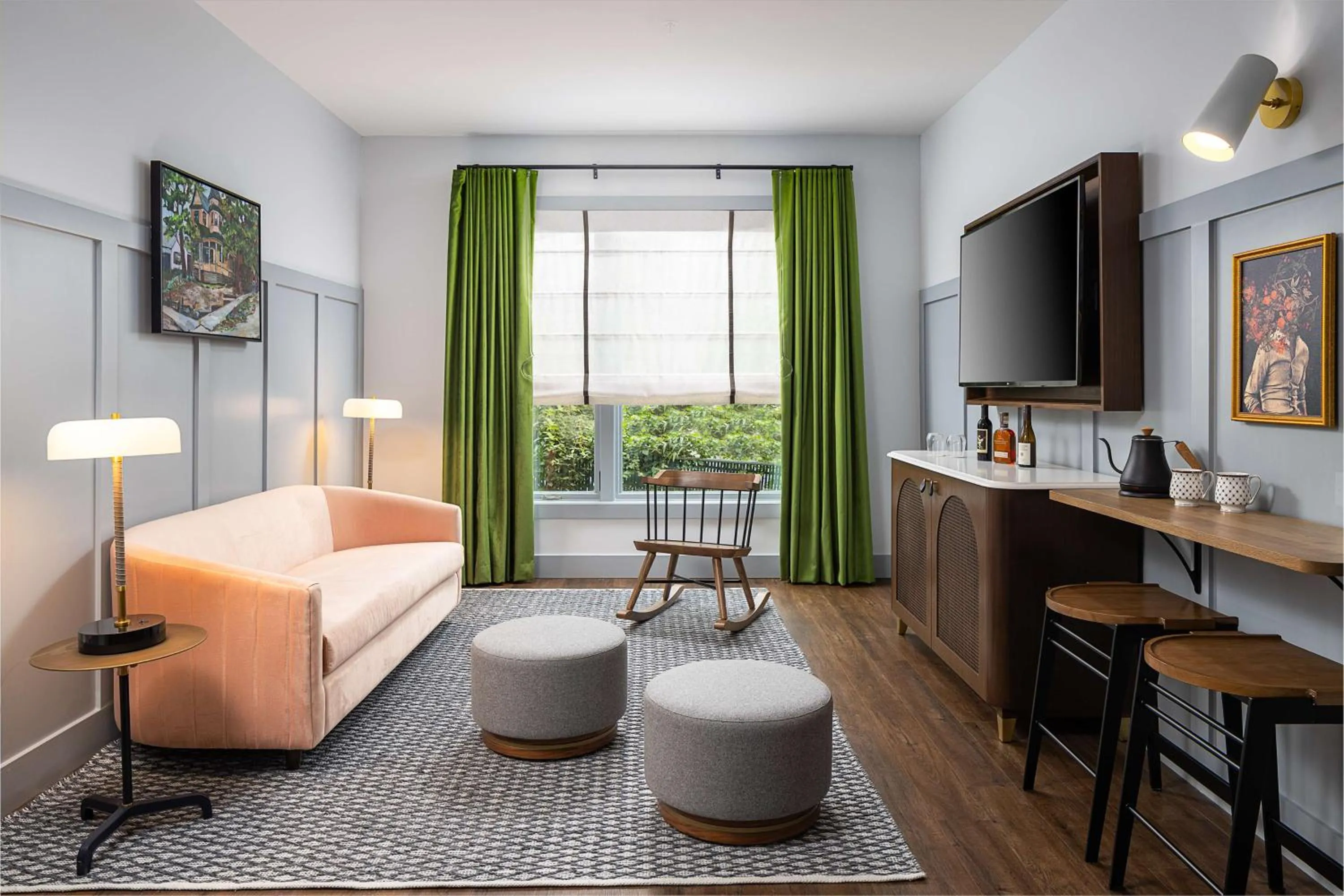 Living room in Wylie Hotel Atlanta, Tapestry Collection by Hilton