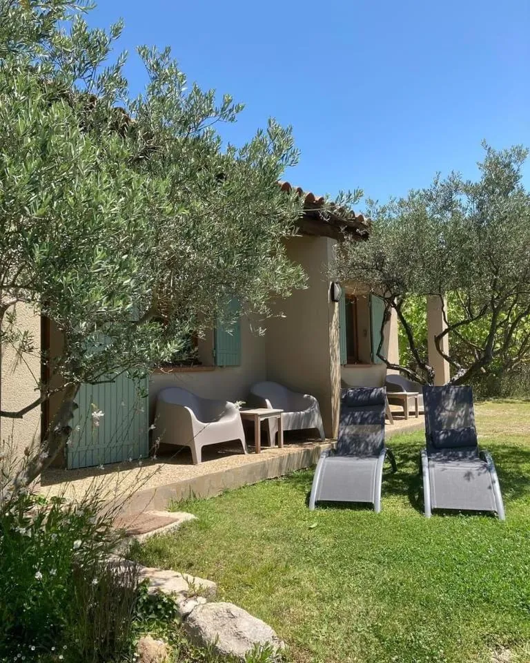 Garden in Chambres & Table d'Hôtes Au Soleil du Bonheur