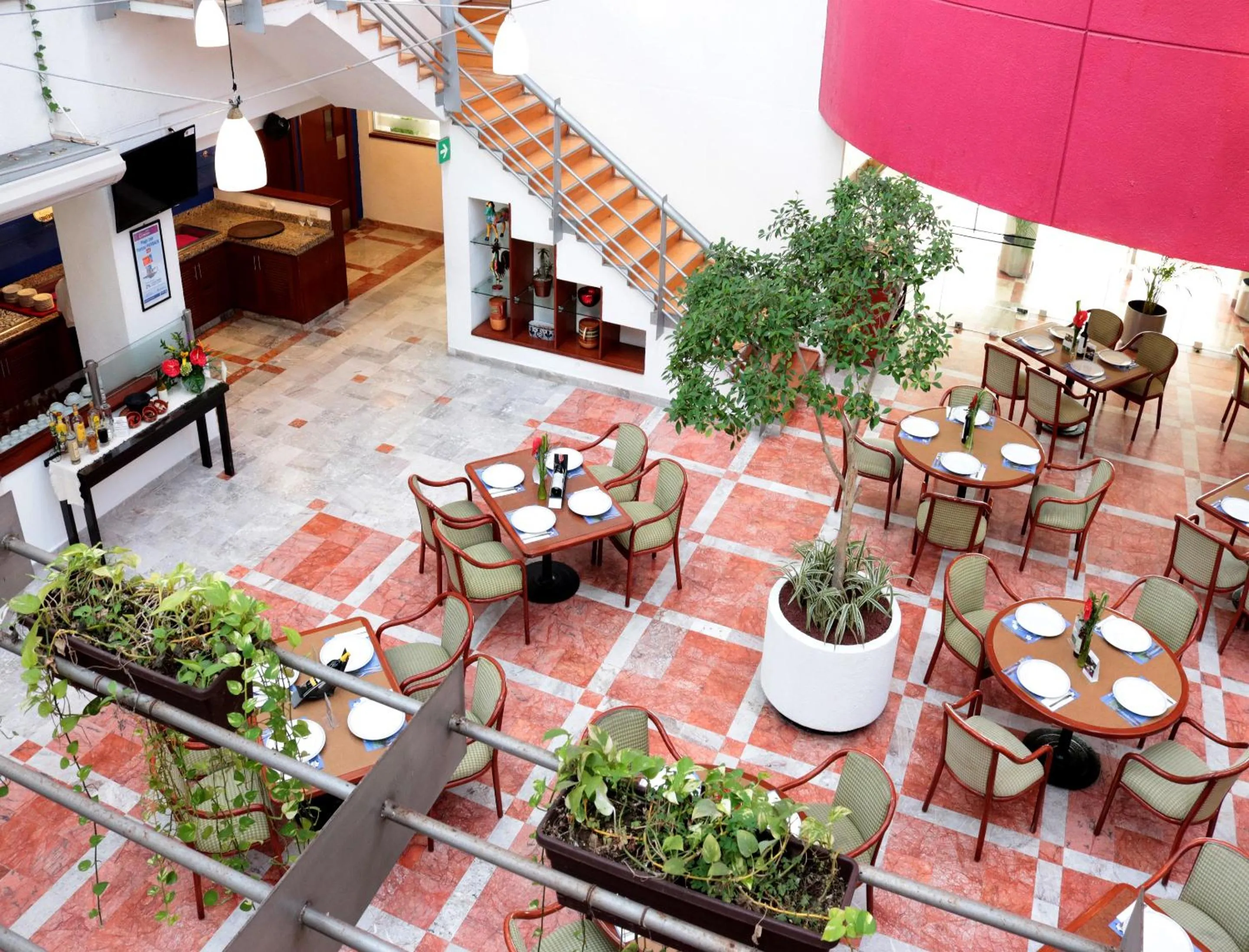 Restaurant/Places to Eat in Mision Mazatlan