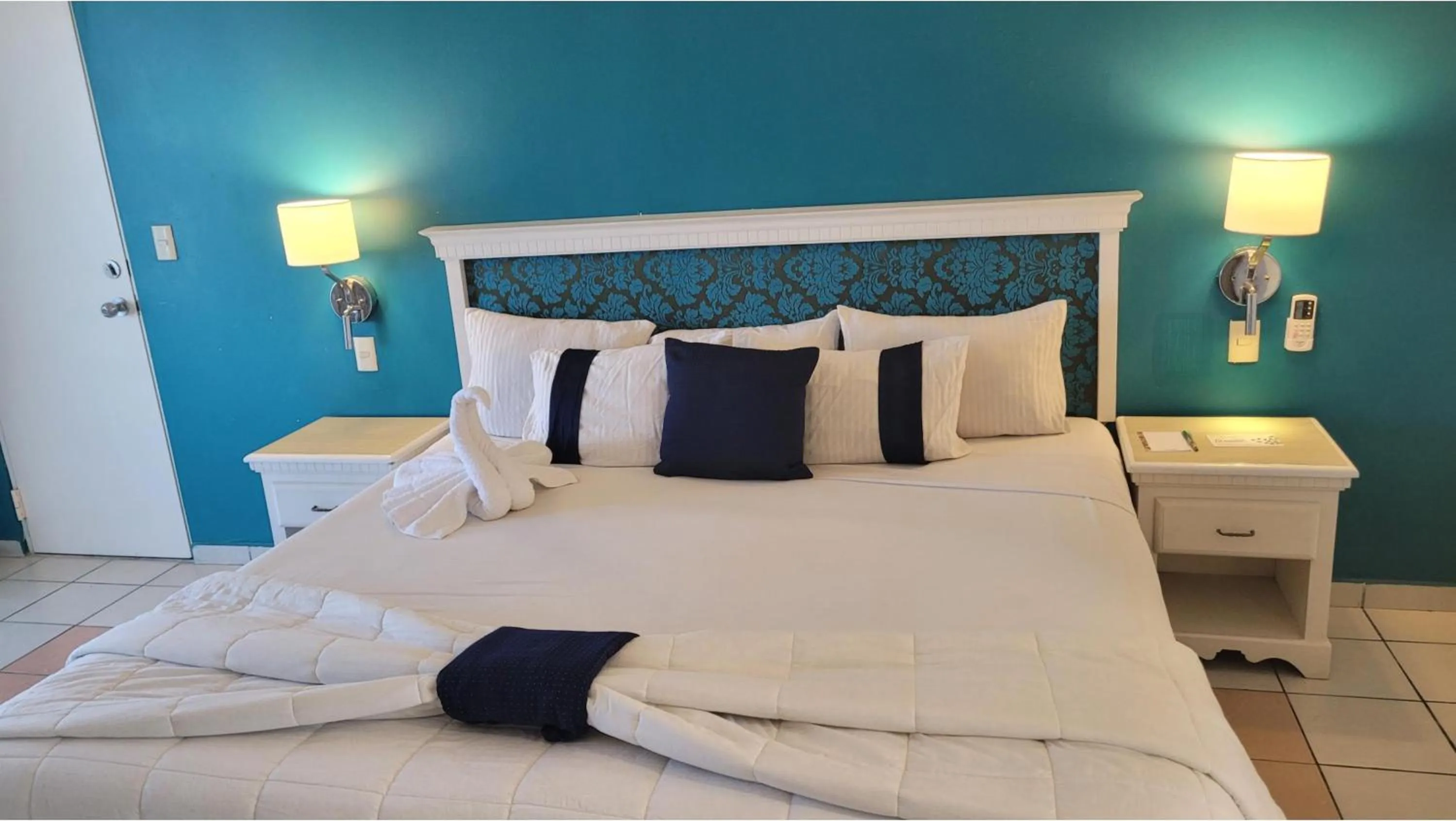 Bed in Mision Mazatlan