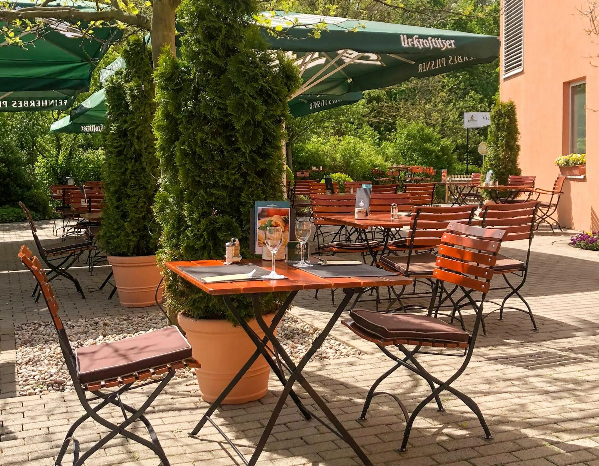 Restaurant/places to eat in Heide Spa Hotel & Resort