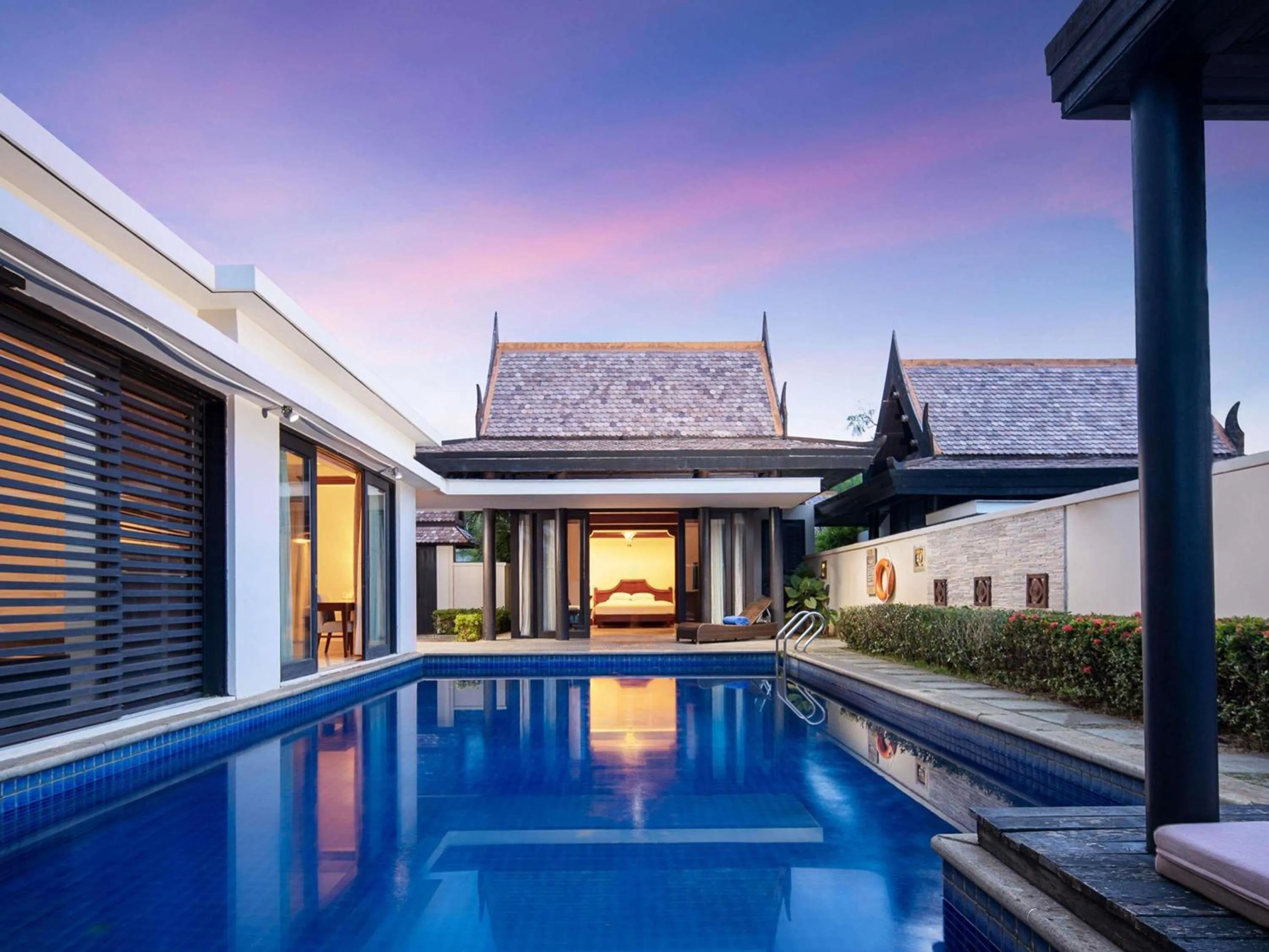 Bedroom in Pullman Sanya Yalong Bay Villas & Resort