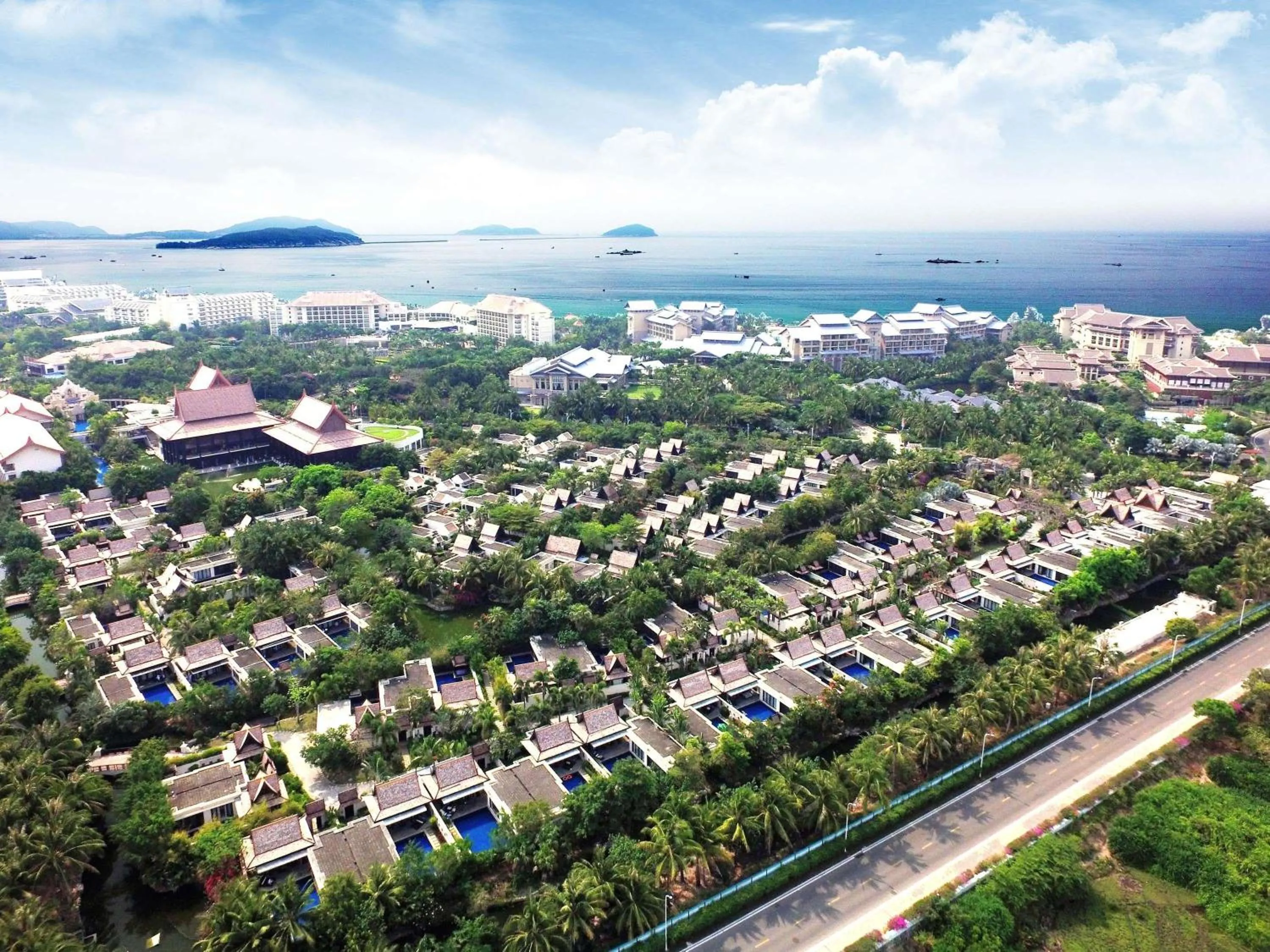 Property building in Pullman Sanya Yalong Bay Villas & Resort