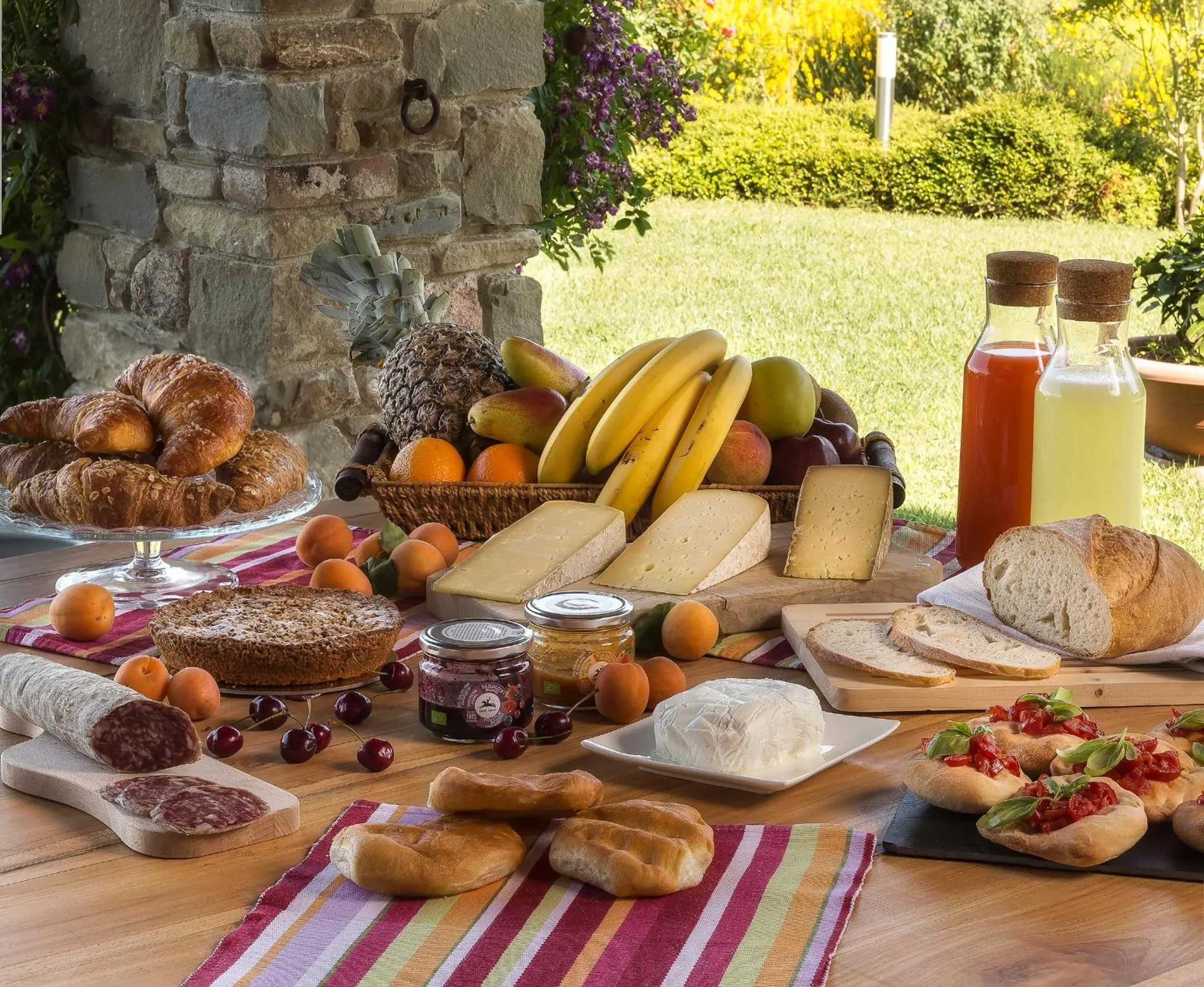 Food and drinks in Il Sambuco Innamorato