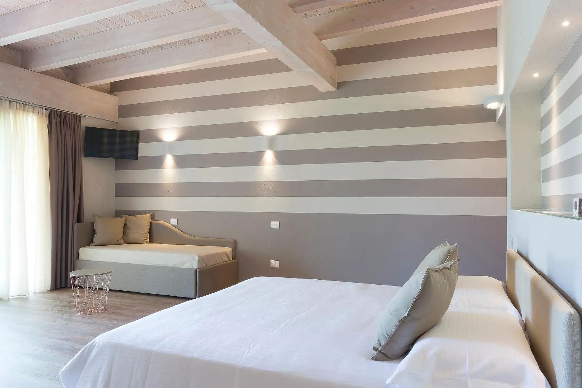 Photo of the whole room, Bed in Il Sambuco Innamorato