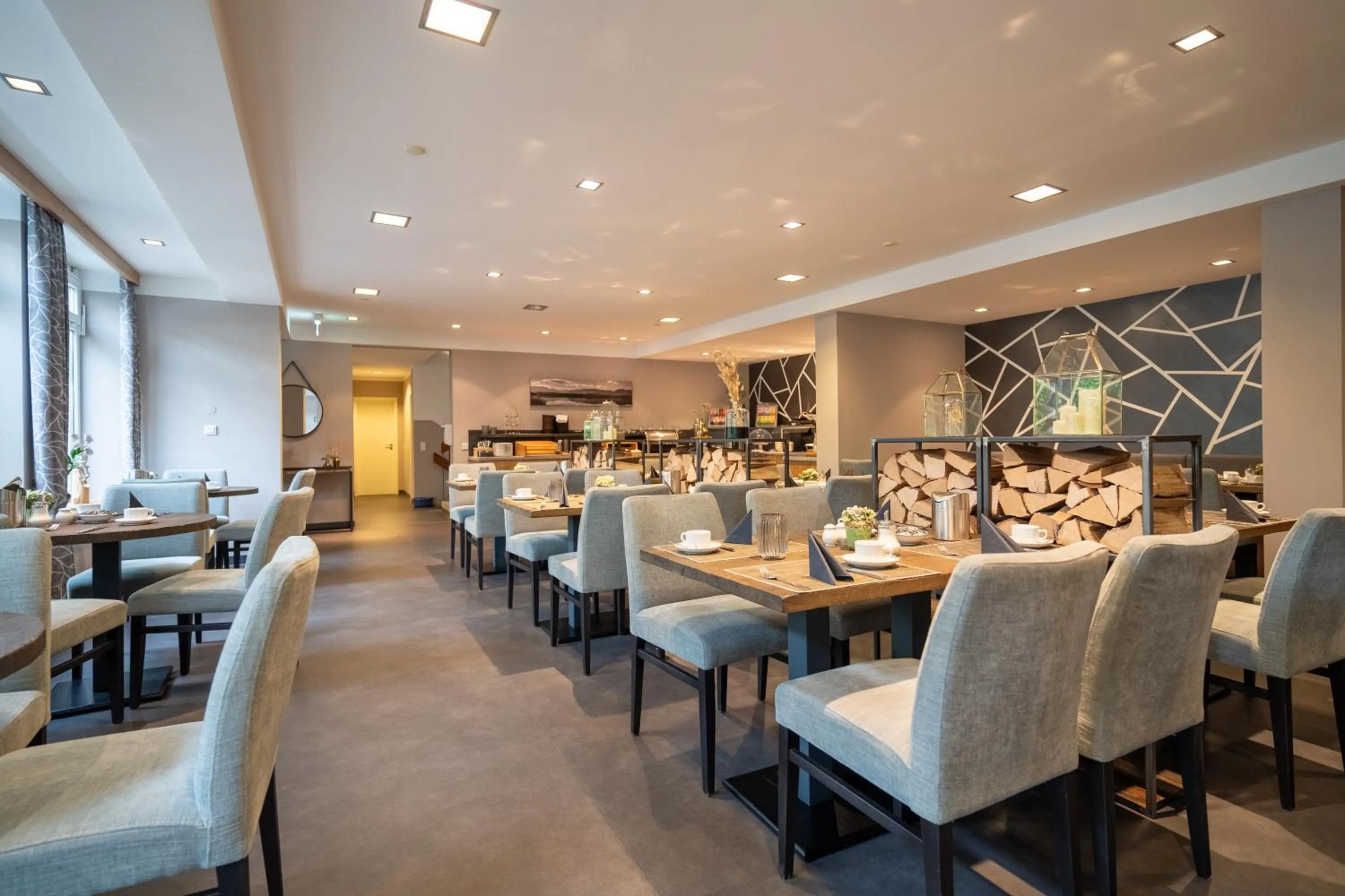 Restaurant/places to eat in Hotel Vollmann