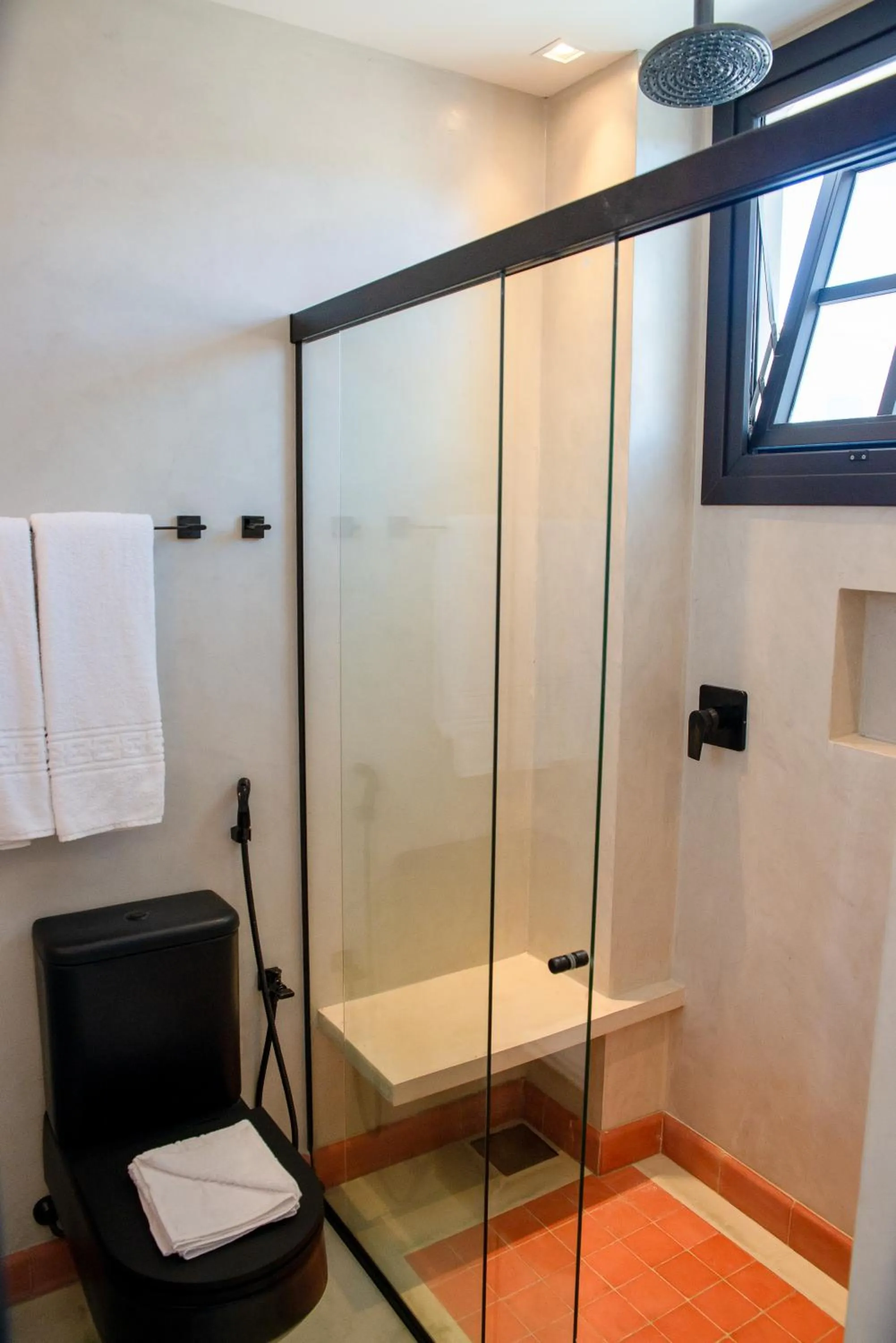 Shower in Exótica Boutique Hotel