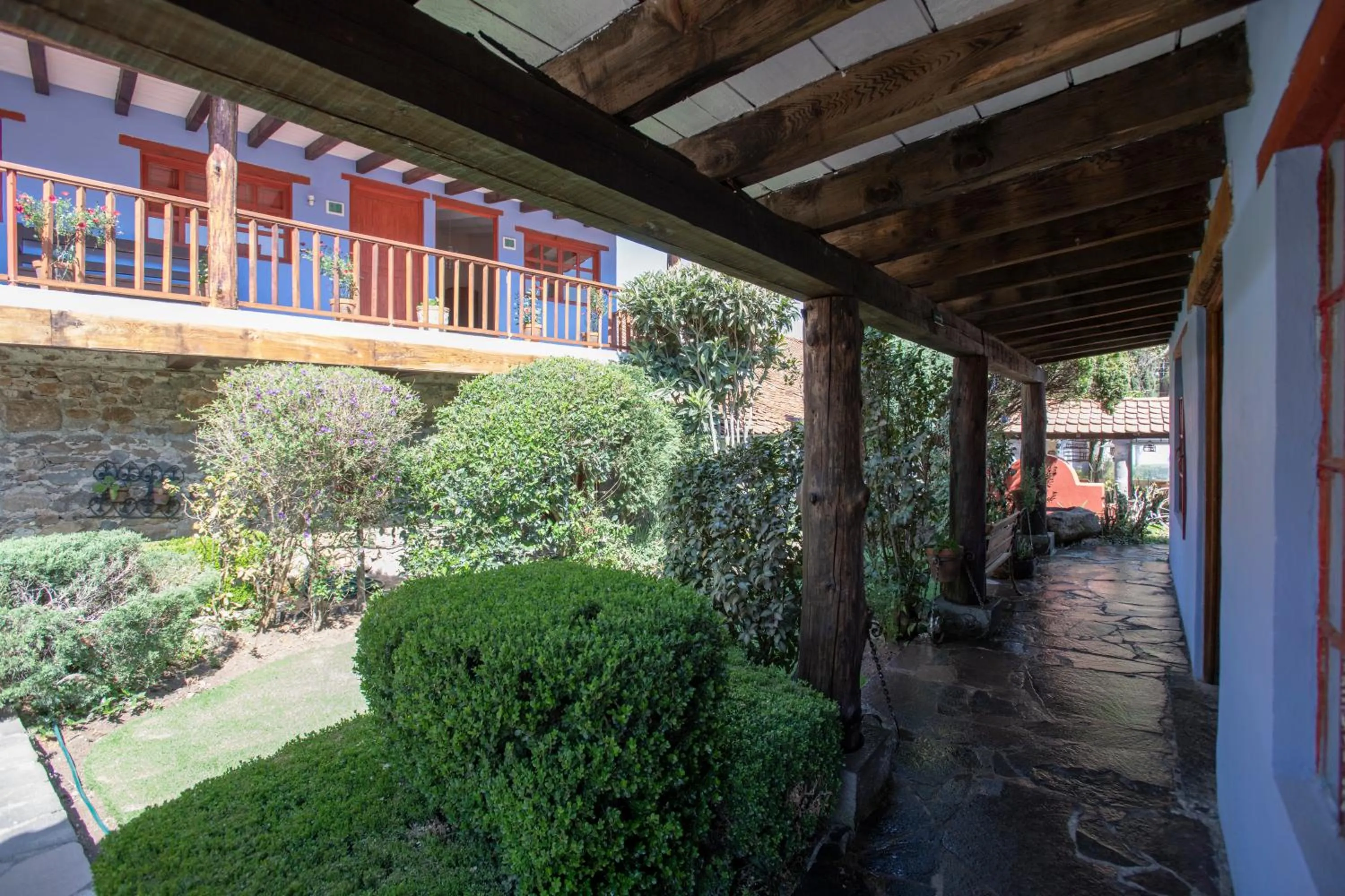 Garden view in La Casa Azul Huasca & Restaurante La Terraza