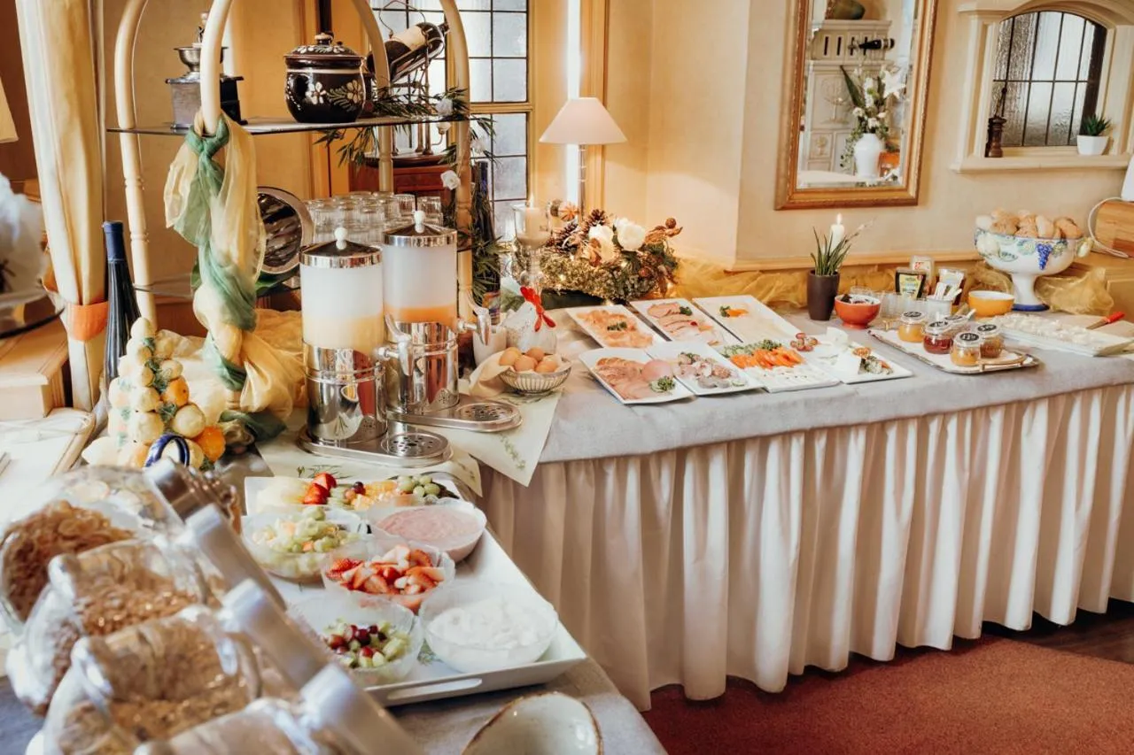 Buffet breakfast, Breakfast in Hotel Klute