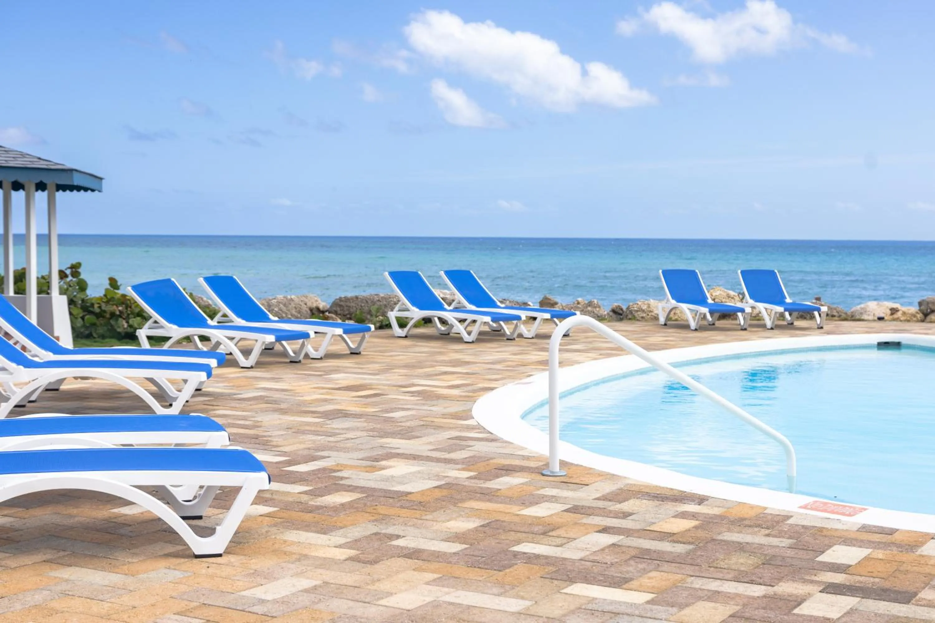 Swimming pool in OceanBlue Resort
