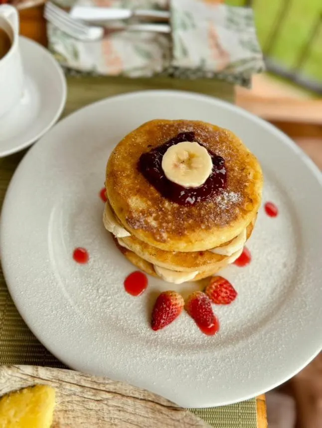 Breakfast in Seagull Cove Resort