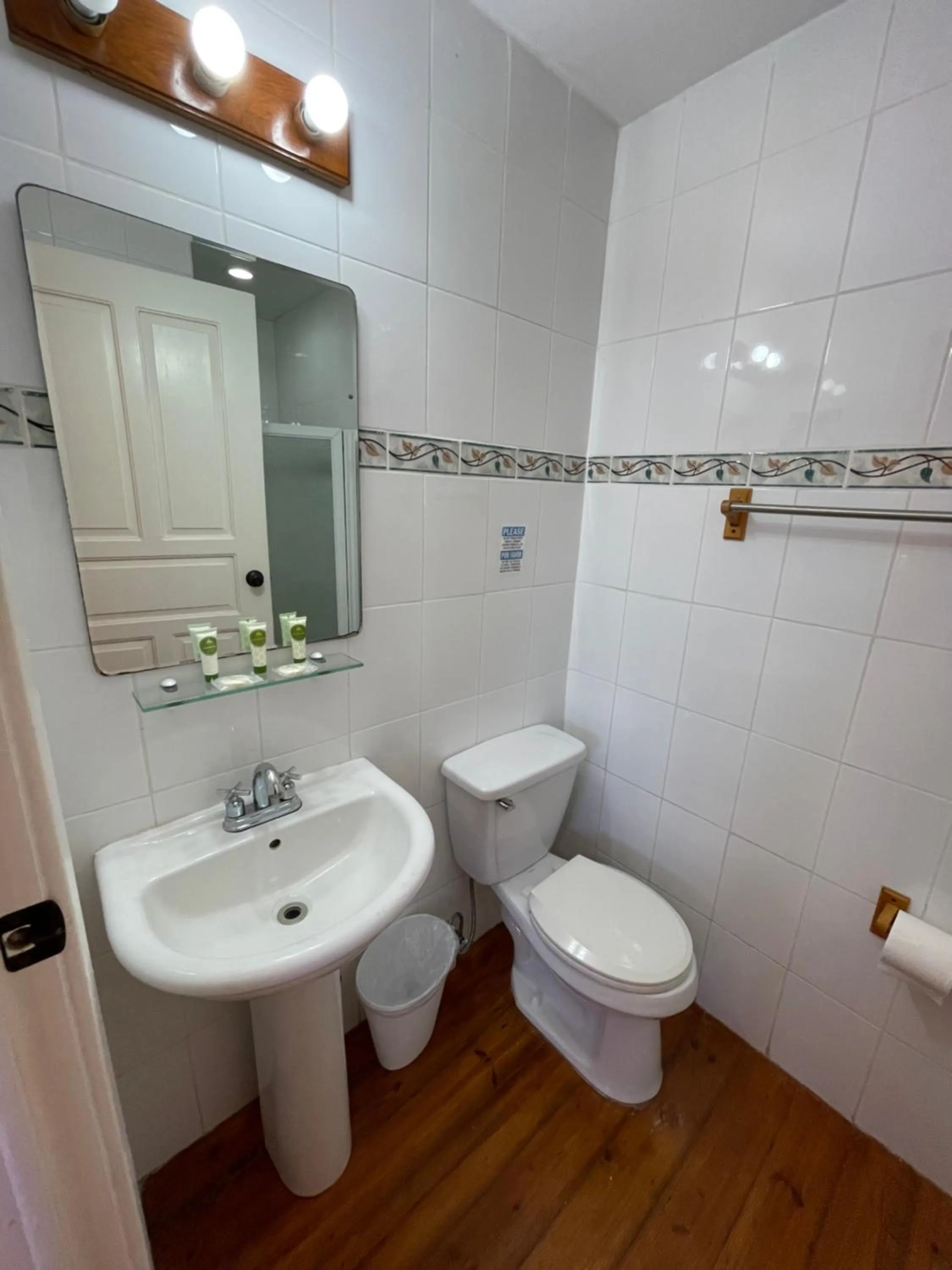 Bathroom in Hotel Bocas Town