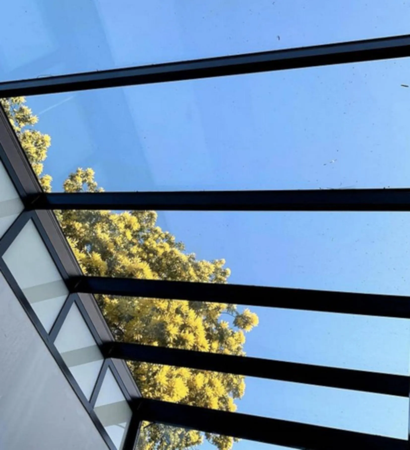 Swimming pool in Appart hôtel & Spa La Villa du Port