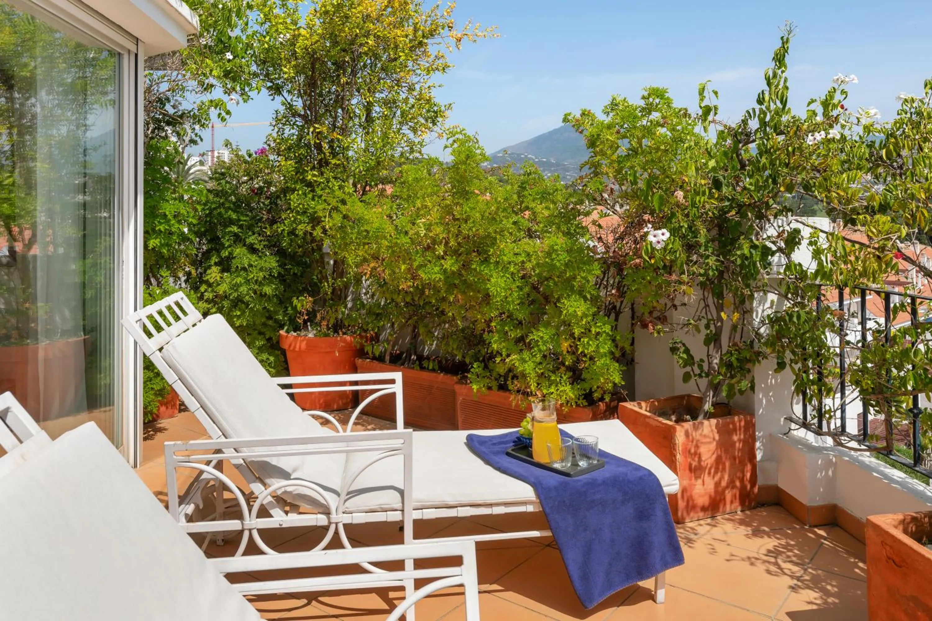 Balcony/Terrace in Molo Luxury Suites Puerto Banus