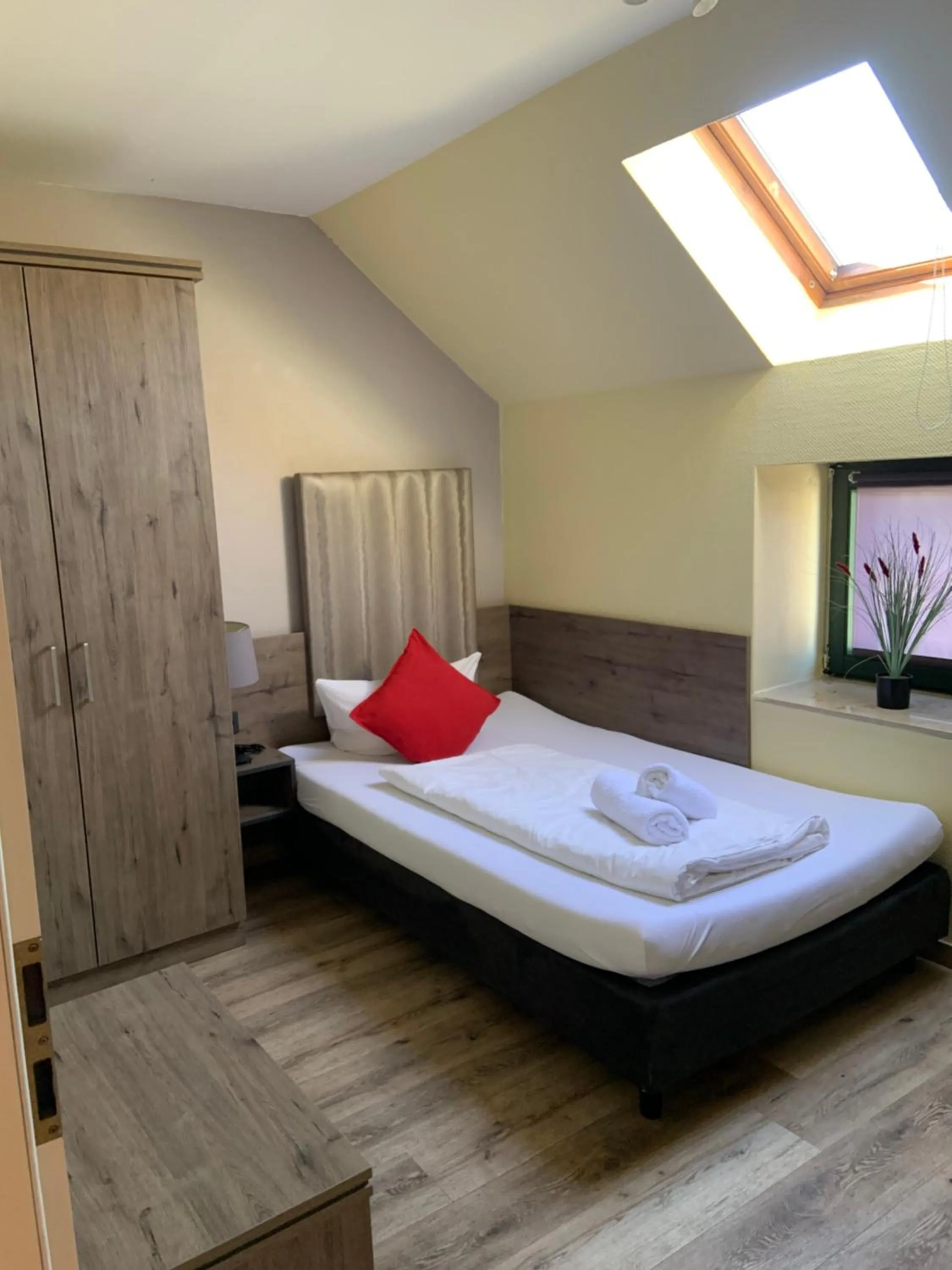 Photo of the whole room, Bed in Hotel Rahserhof