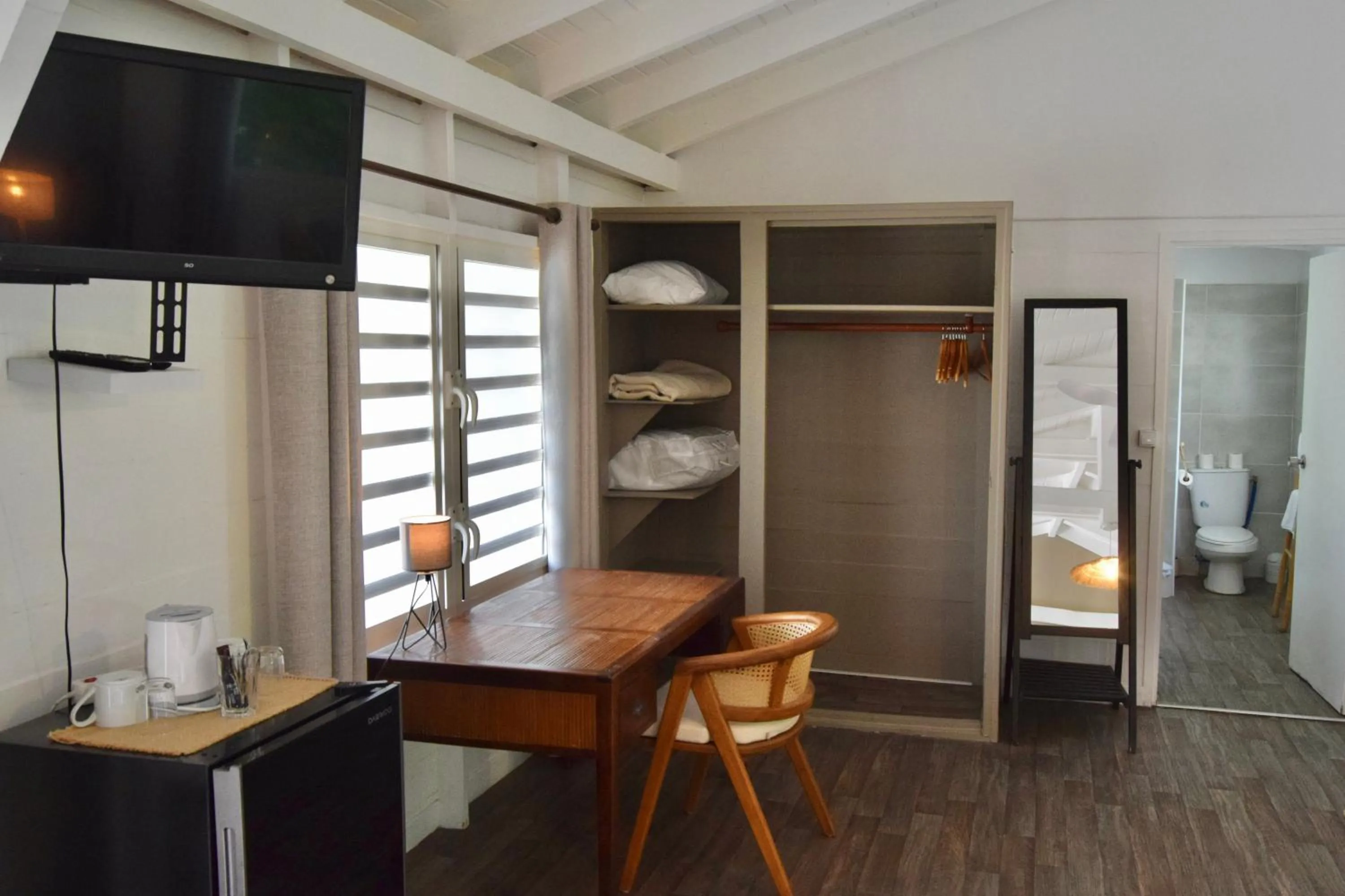 TV and multimedia in Koho SXM - ex Hevea Hotel
