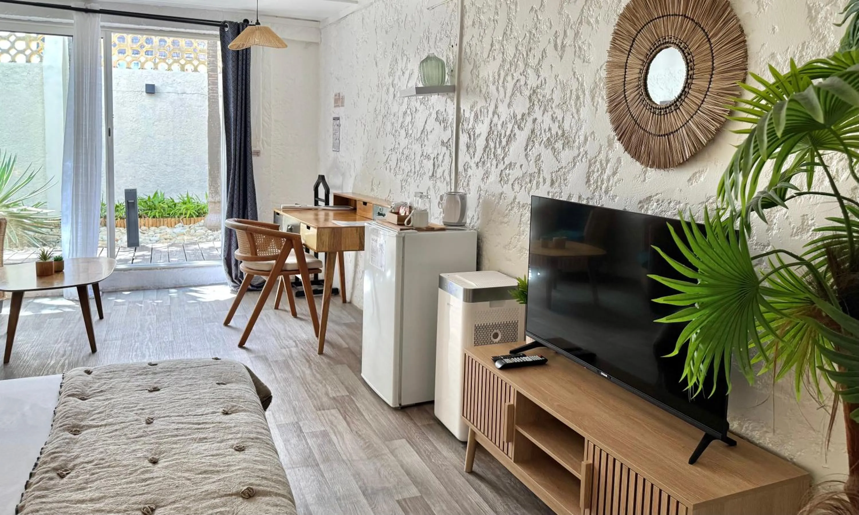 TV and multimedia in Koho SXM - ex Hevea Hotel