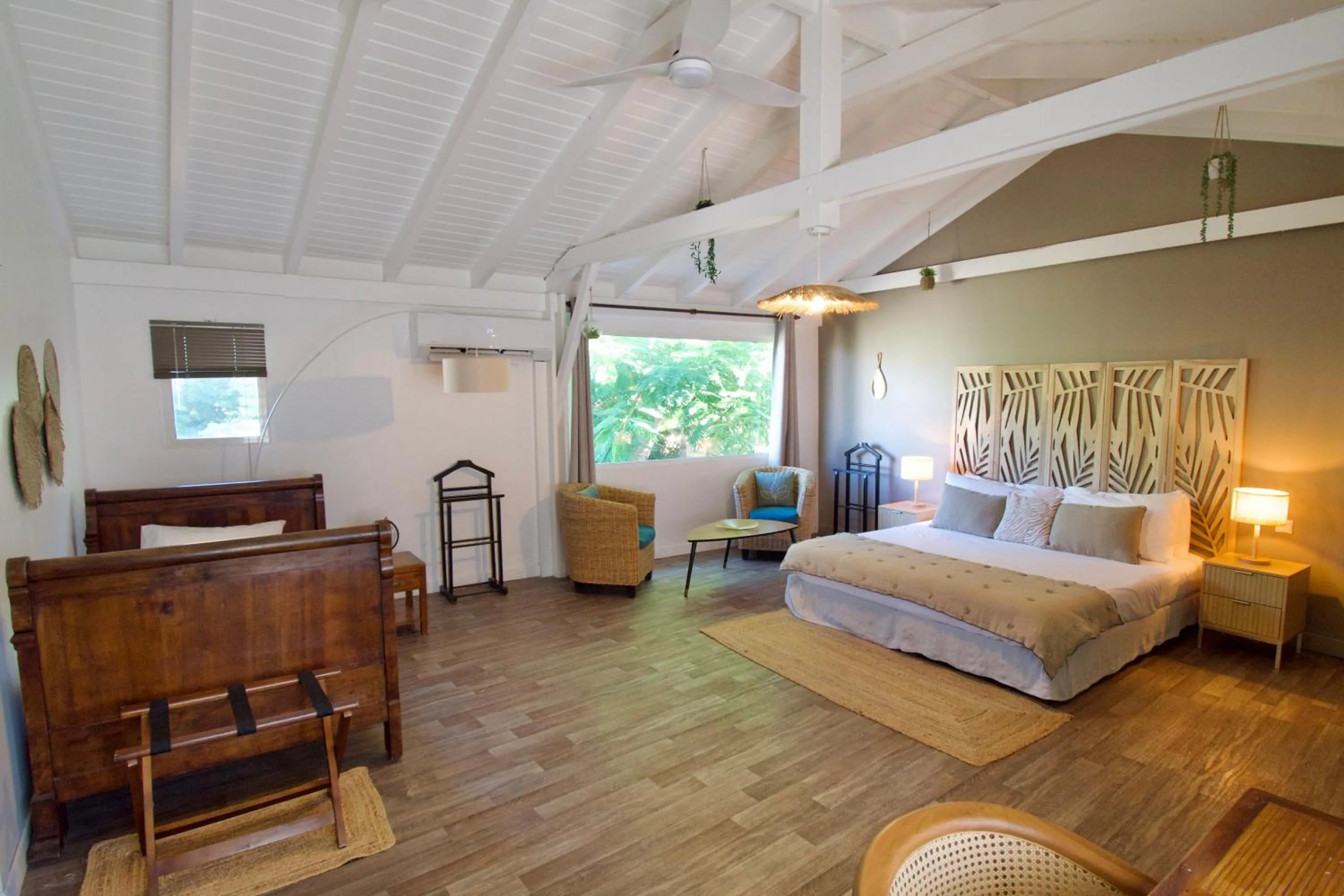 Bed in Koho SXM - ex Hevea Hotel