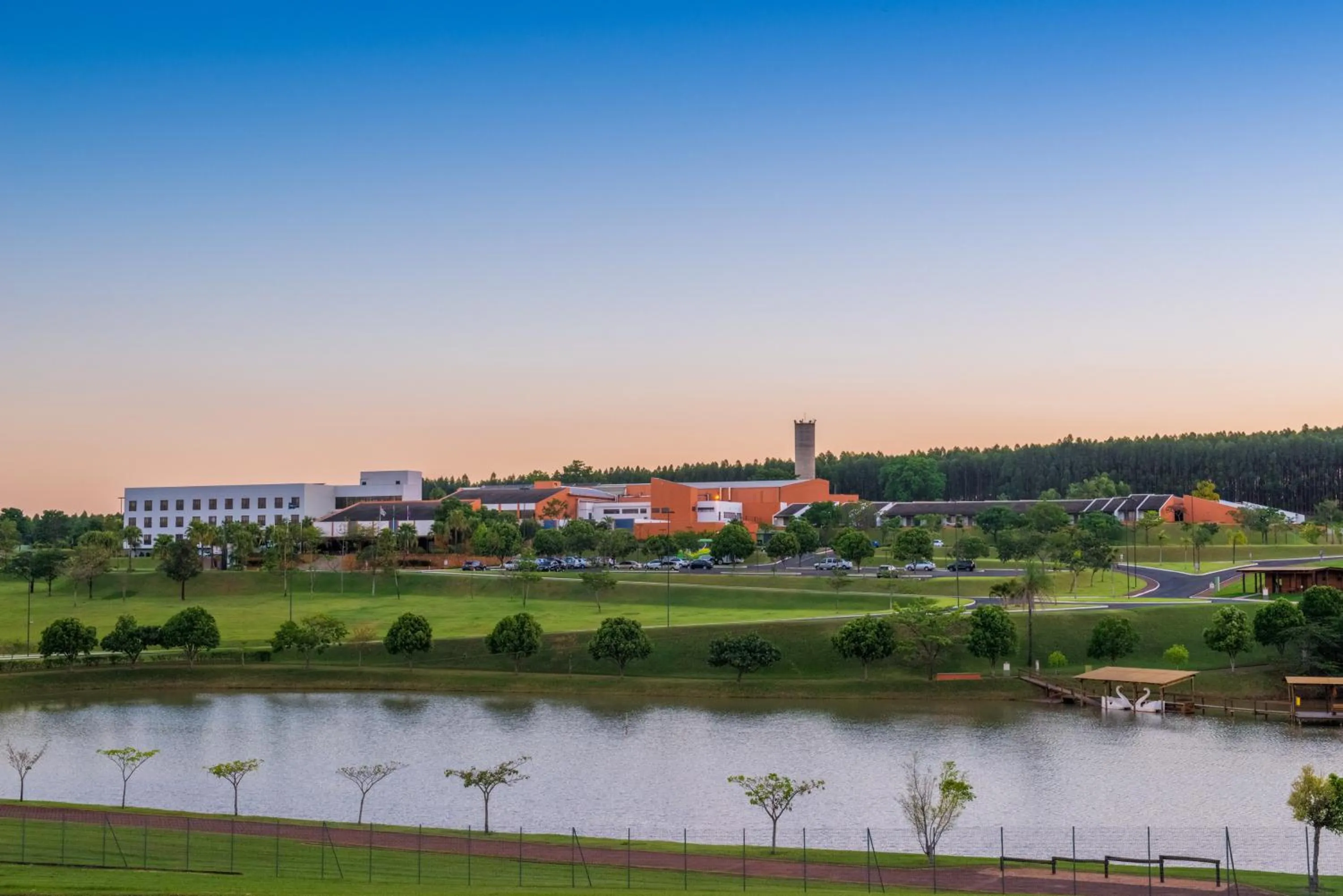 Facade/entrance in Blue Tree Thermas de Lins Resort