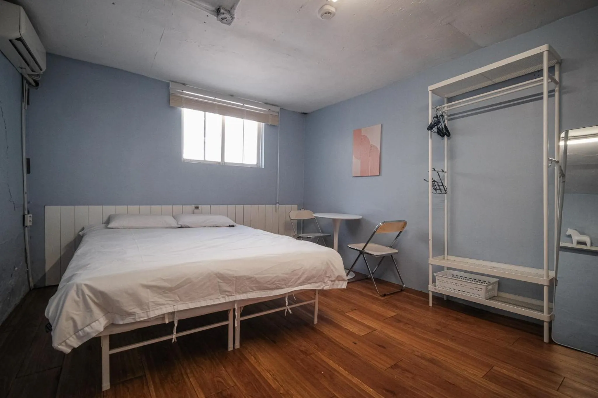 Bed in SISnBRO Guesthouse