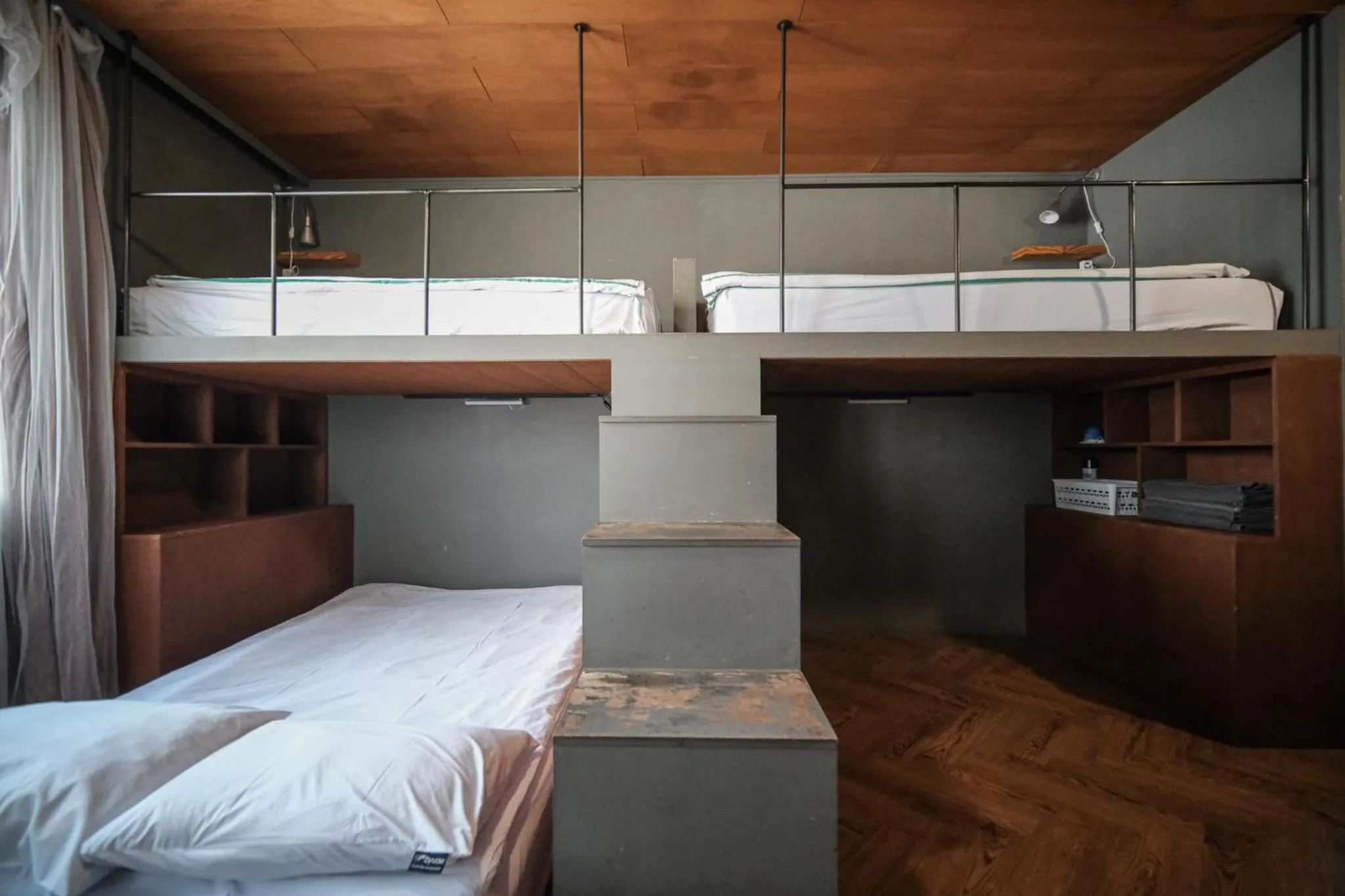 Bed in SISnBRO Guesthouse