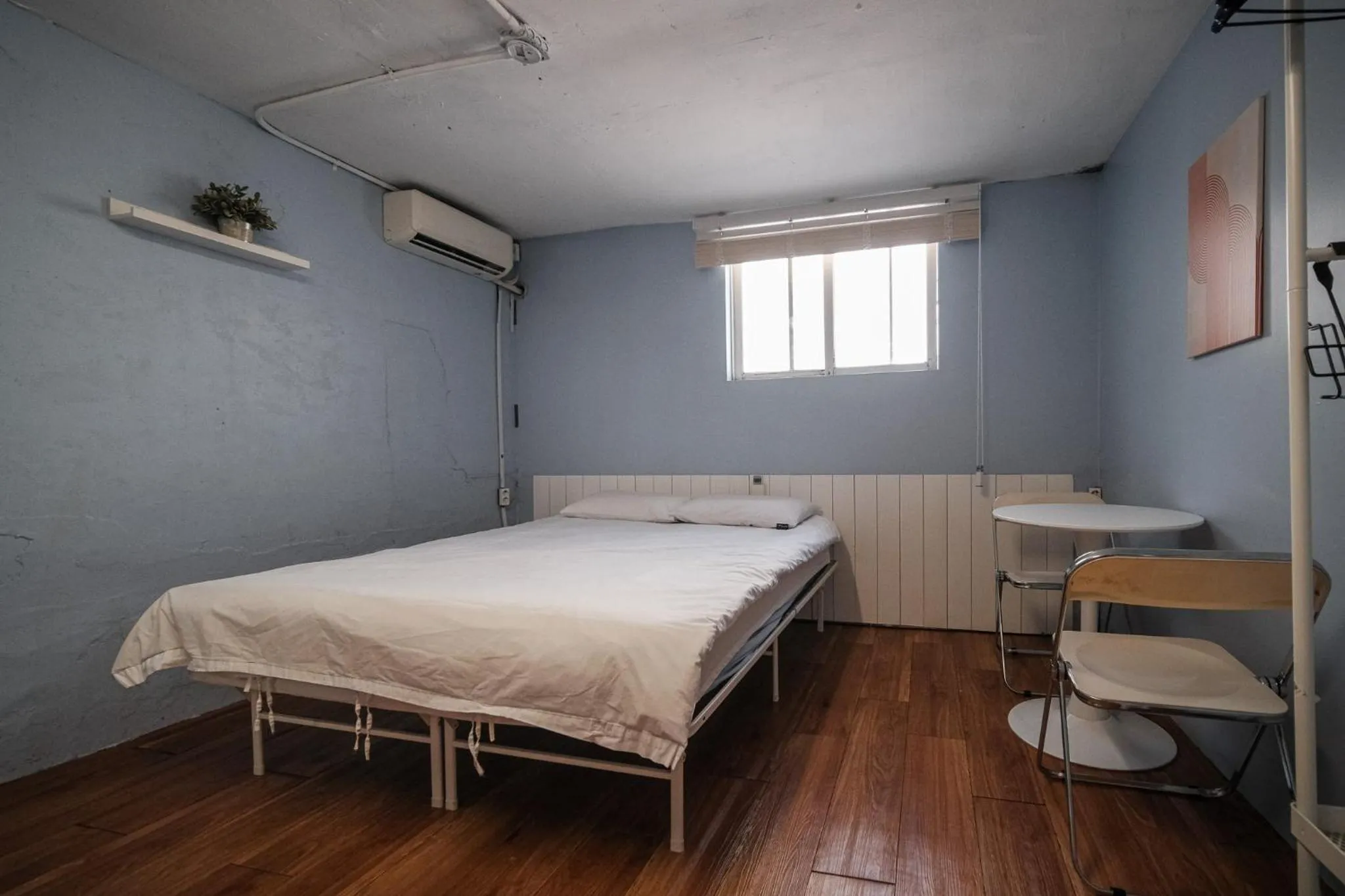 Bed in SISnBRO Guesthouse