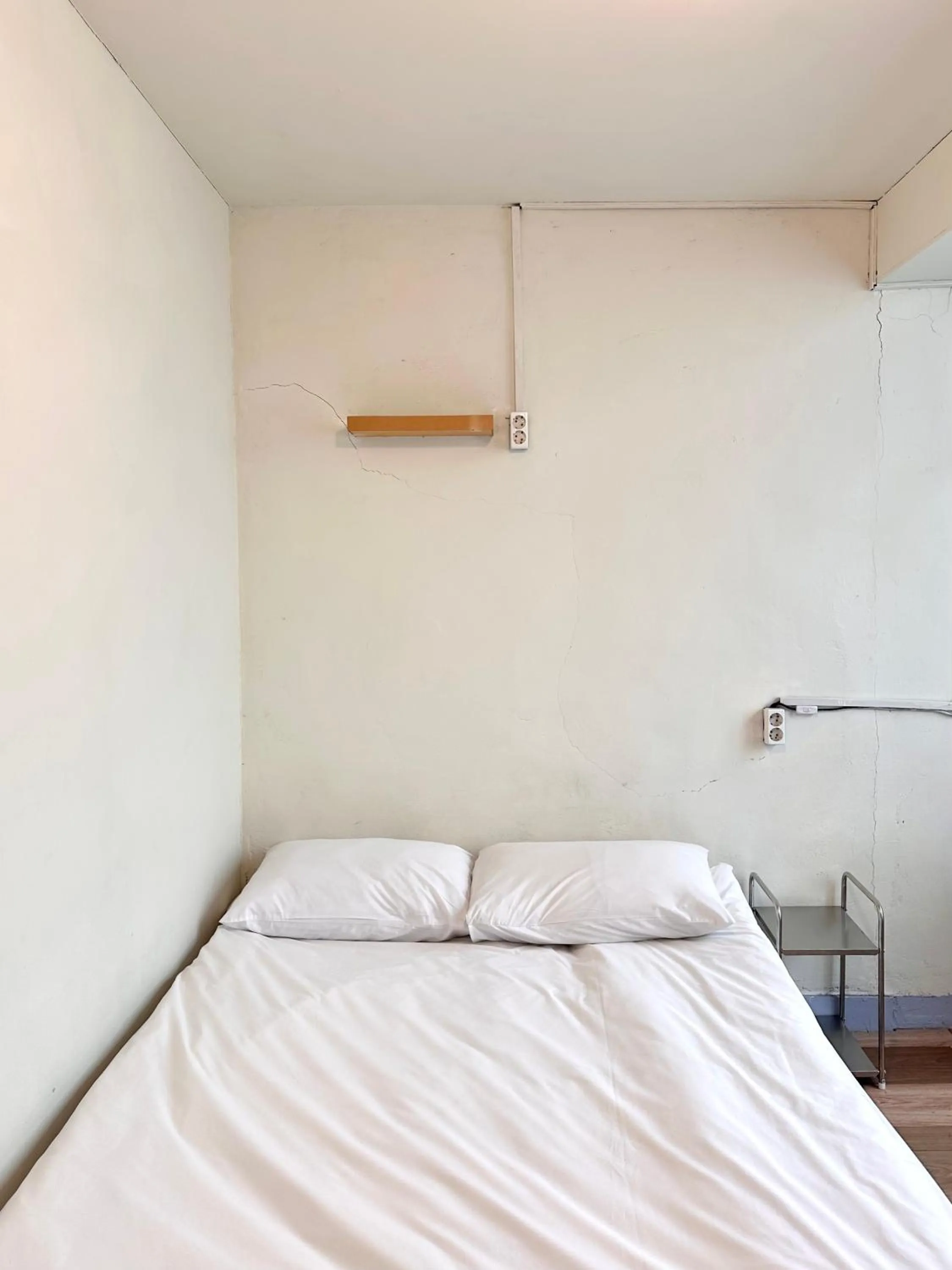 Bed in SISnBRO Guesthouse