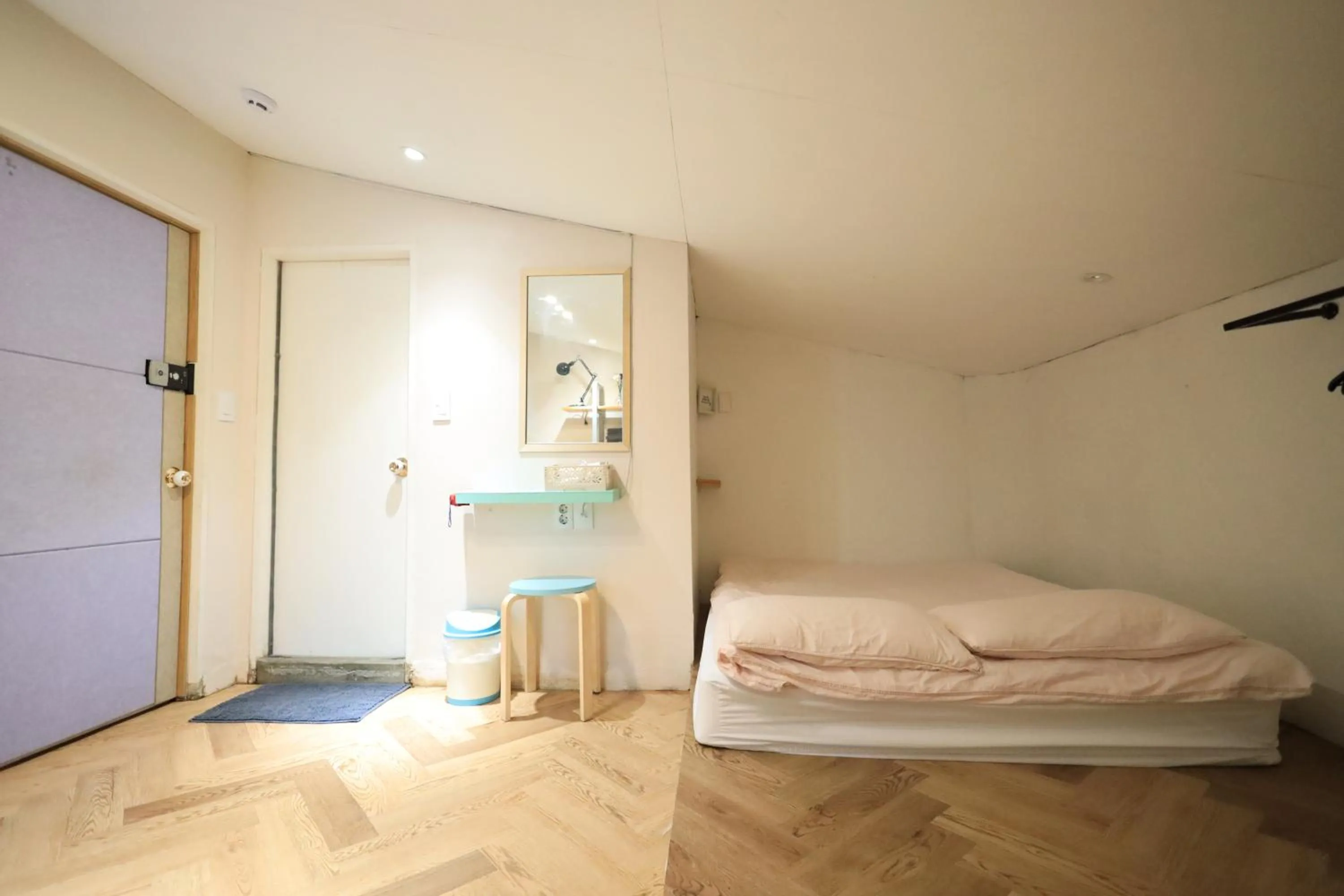 Bed in SISnBRO Guesthouse