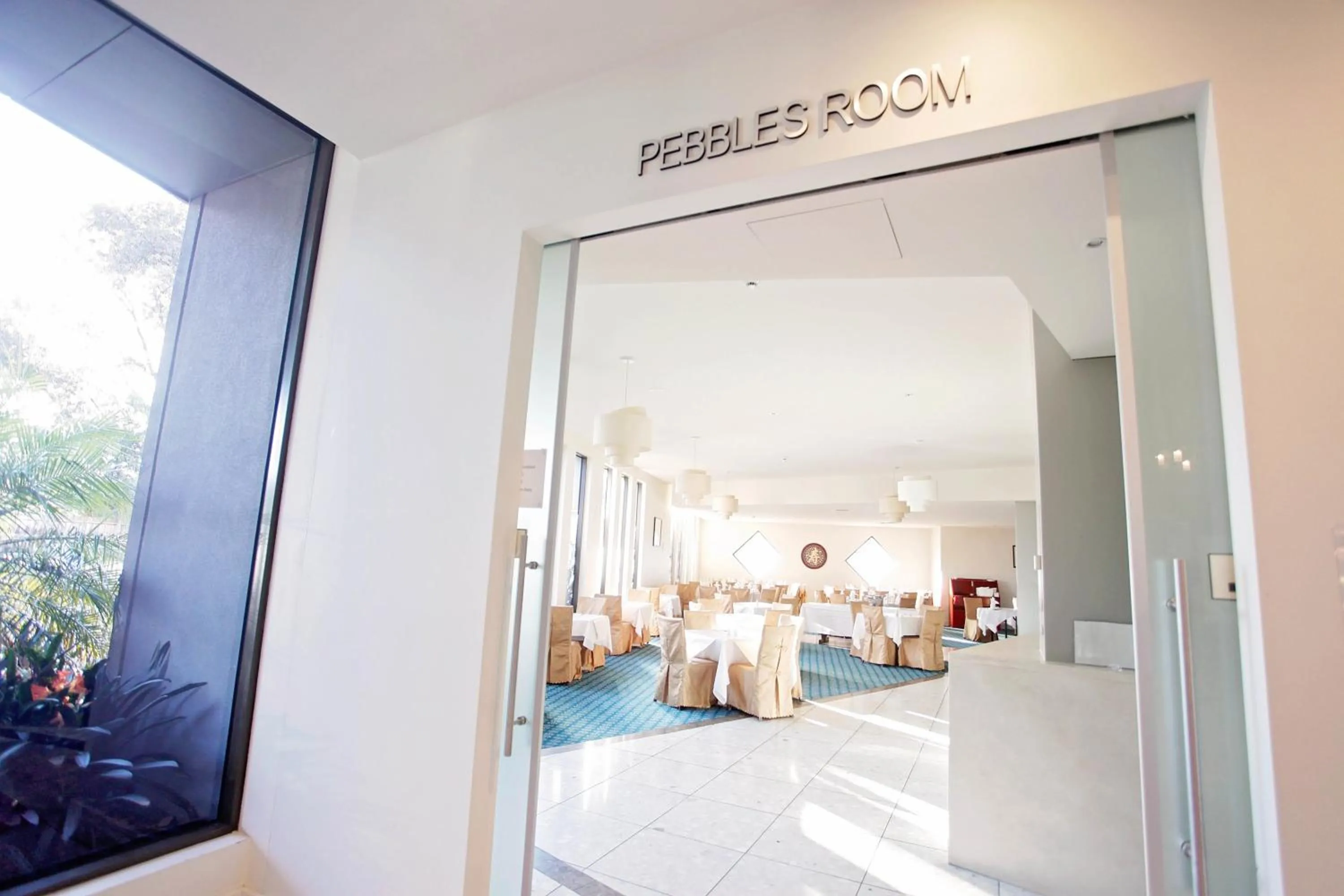 Banquet/Function facilities in Golden Pebble Hotel