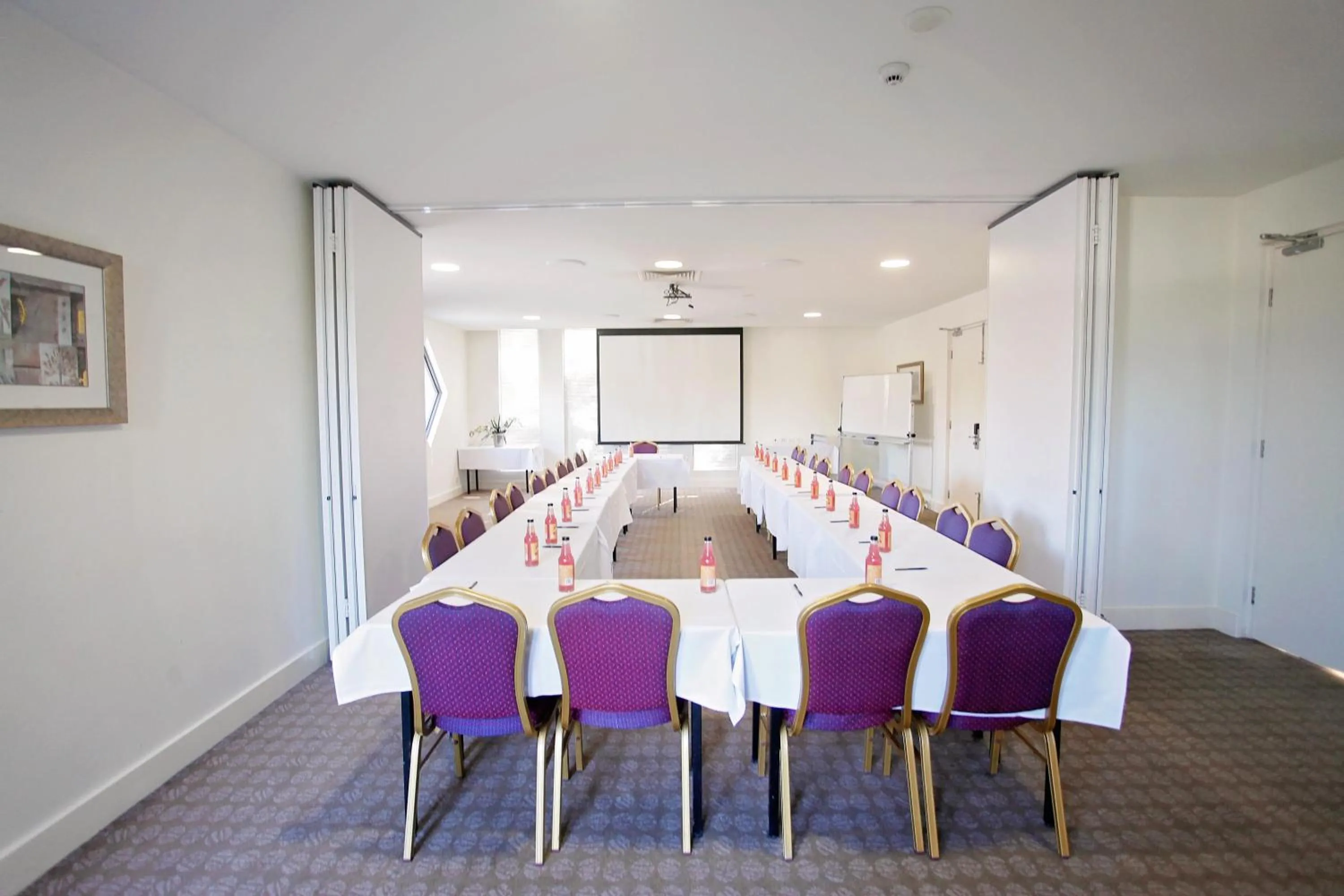 Banquet/Function facilities in Golden Pebble Hotel