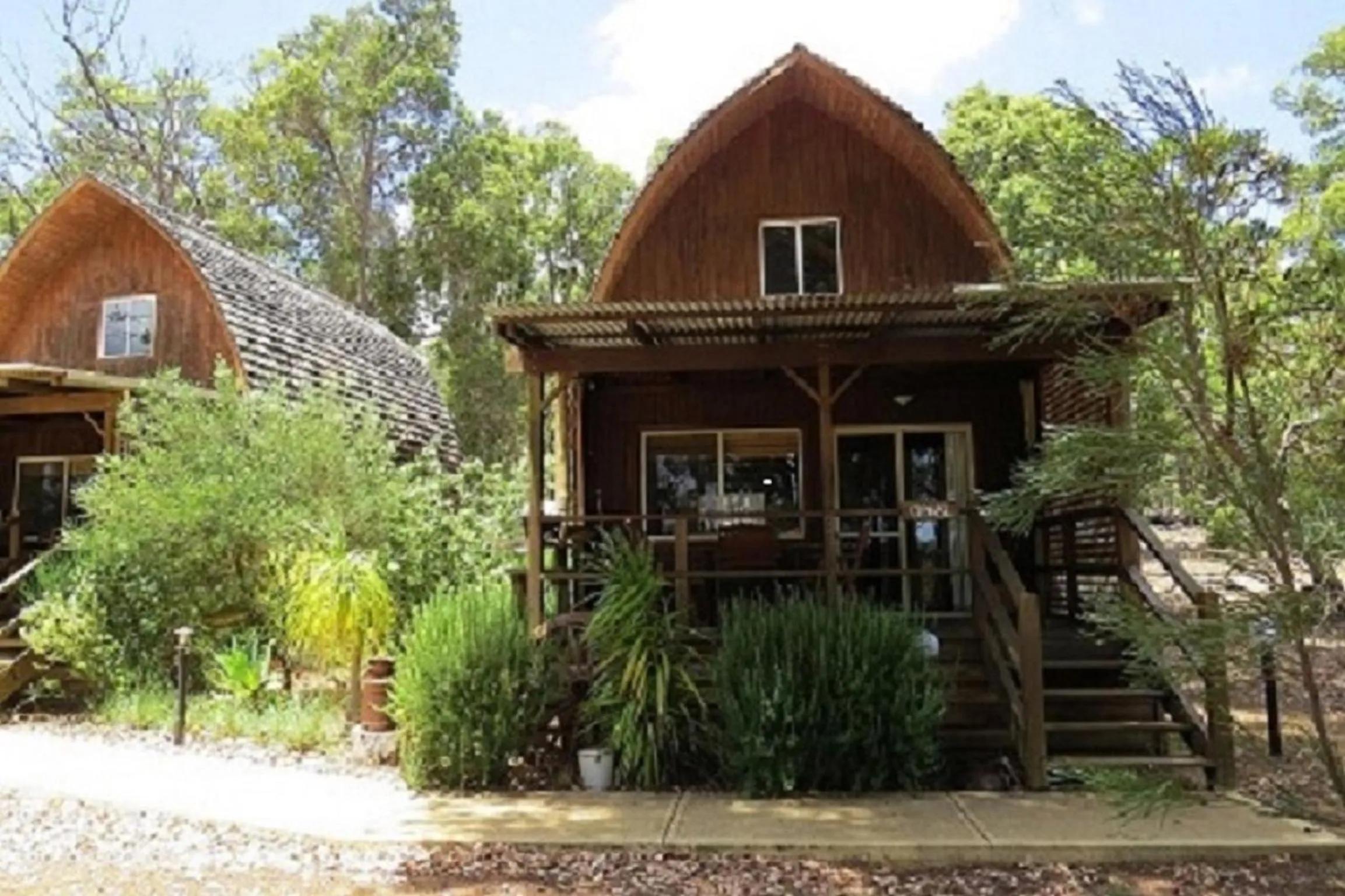 Facade/entrance in Jarrah Glen Cabins