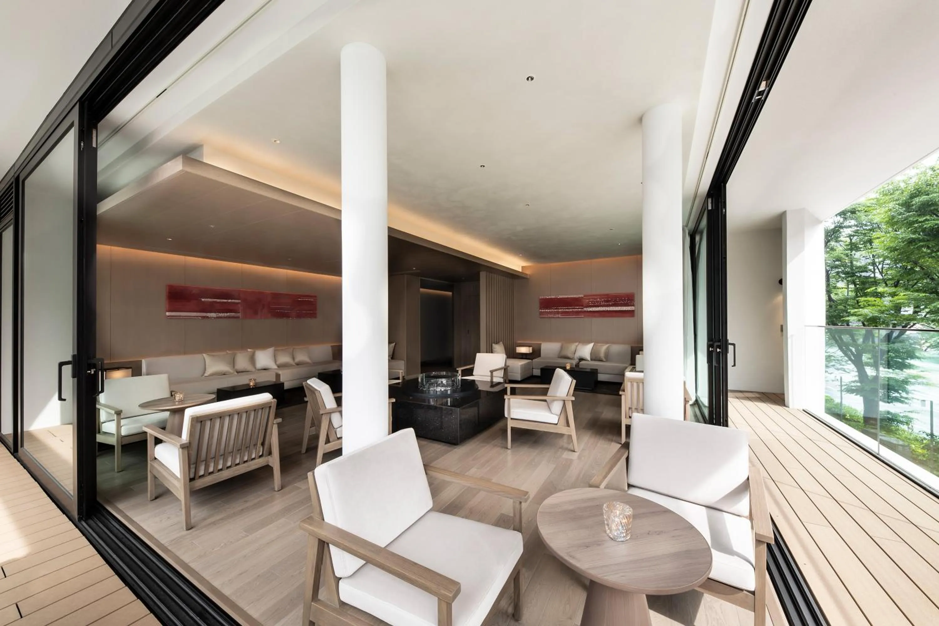 Lounge or bar in The Royal Park Hotel Iconic Kyoto