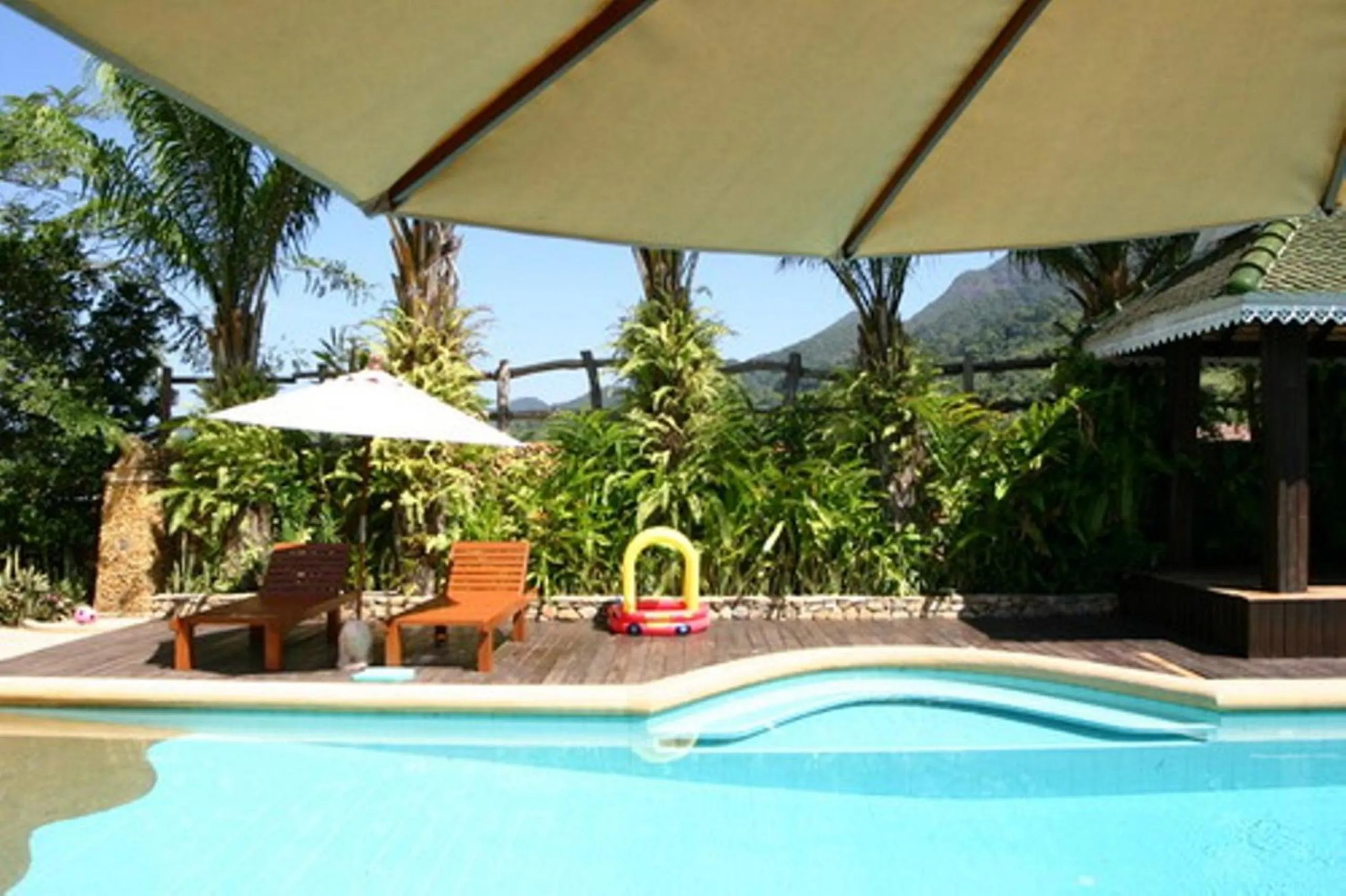 Facade/entrance in Keereeta Resort