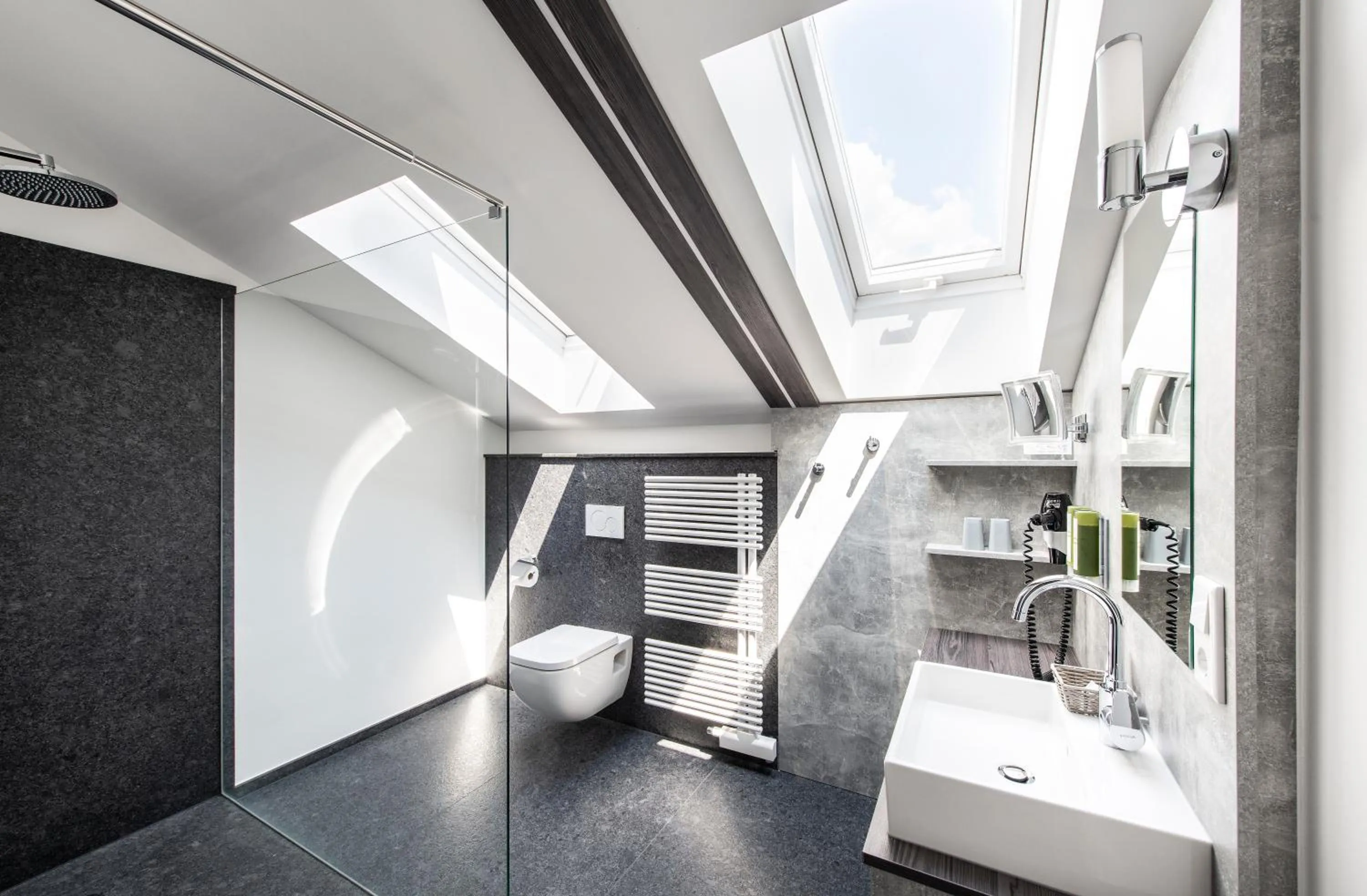 Sporthotel Bernrieder Hof GmbH