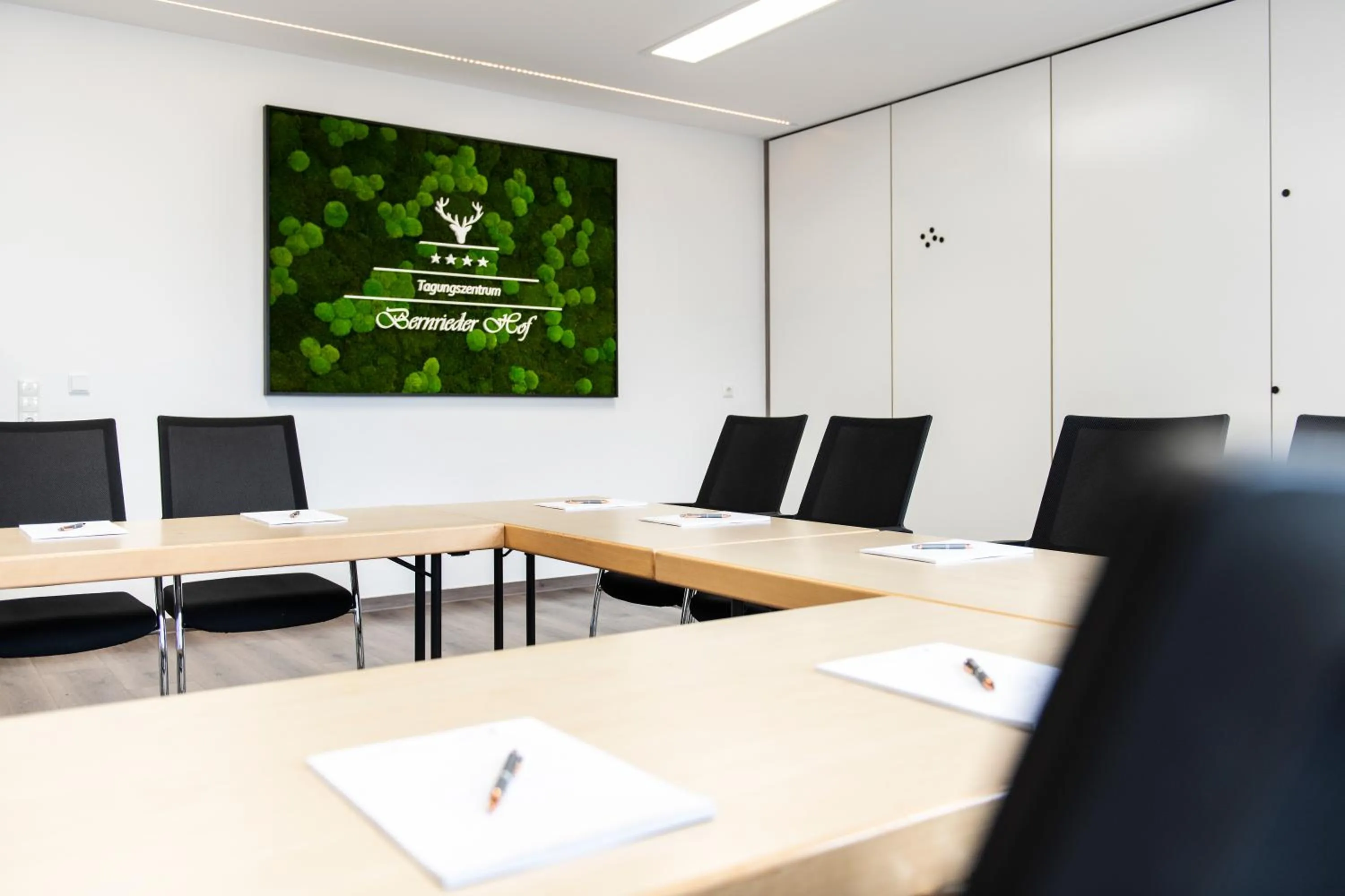 Sporthotel Bernrieder Hof GmbH