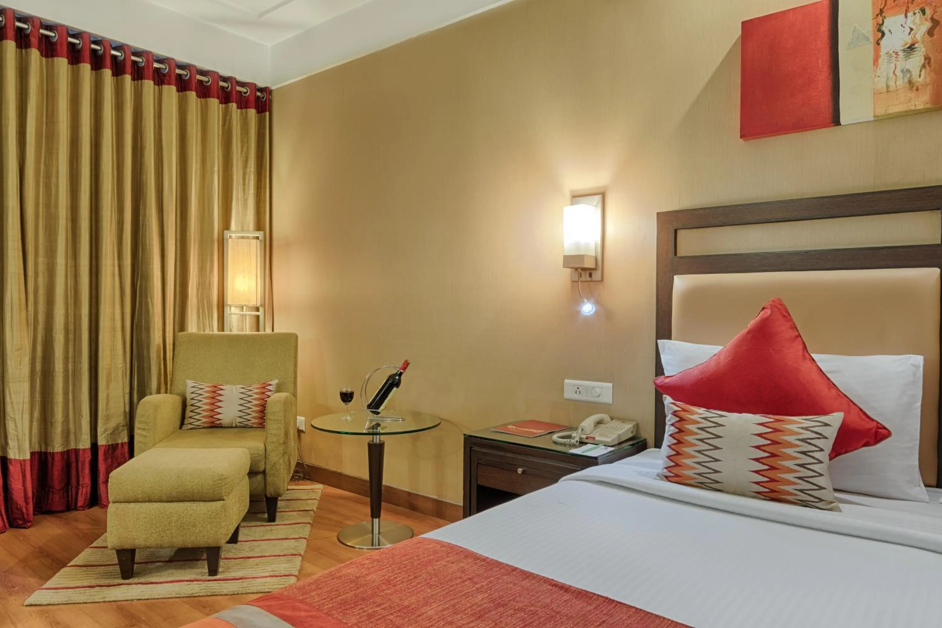 Bed in Quality Hotel D V Manor