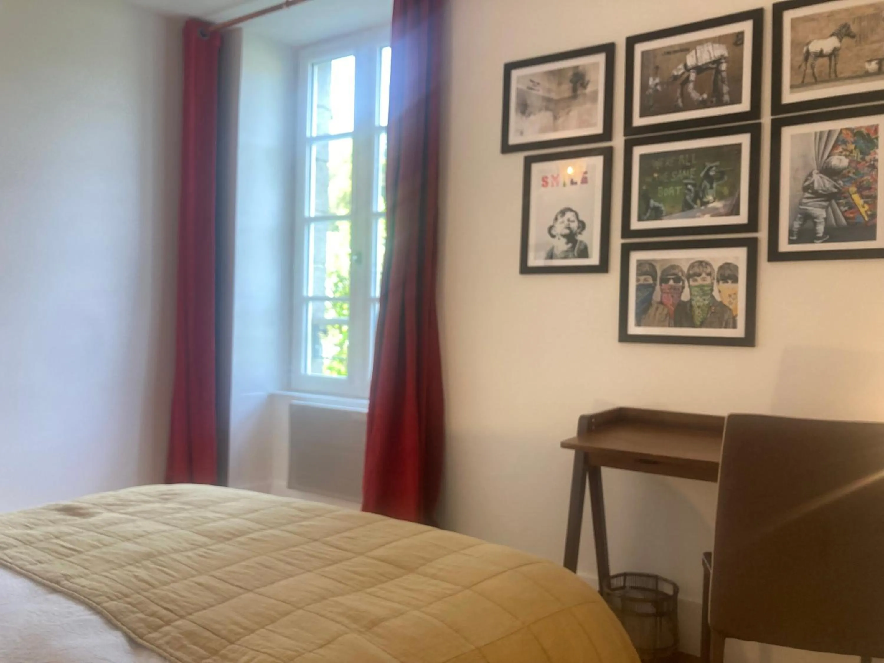 Bed in Chambres d hôtes du Moulin à papier