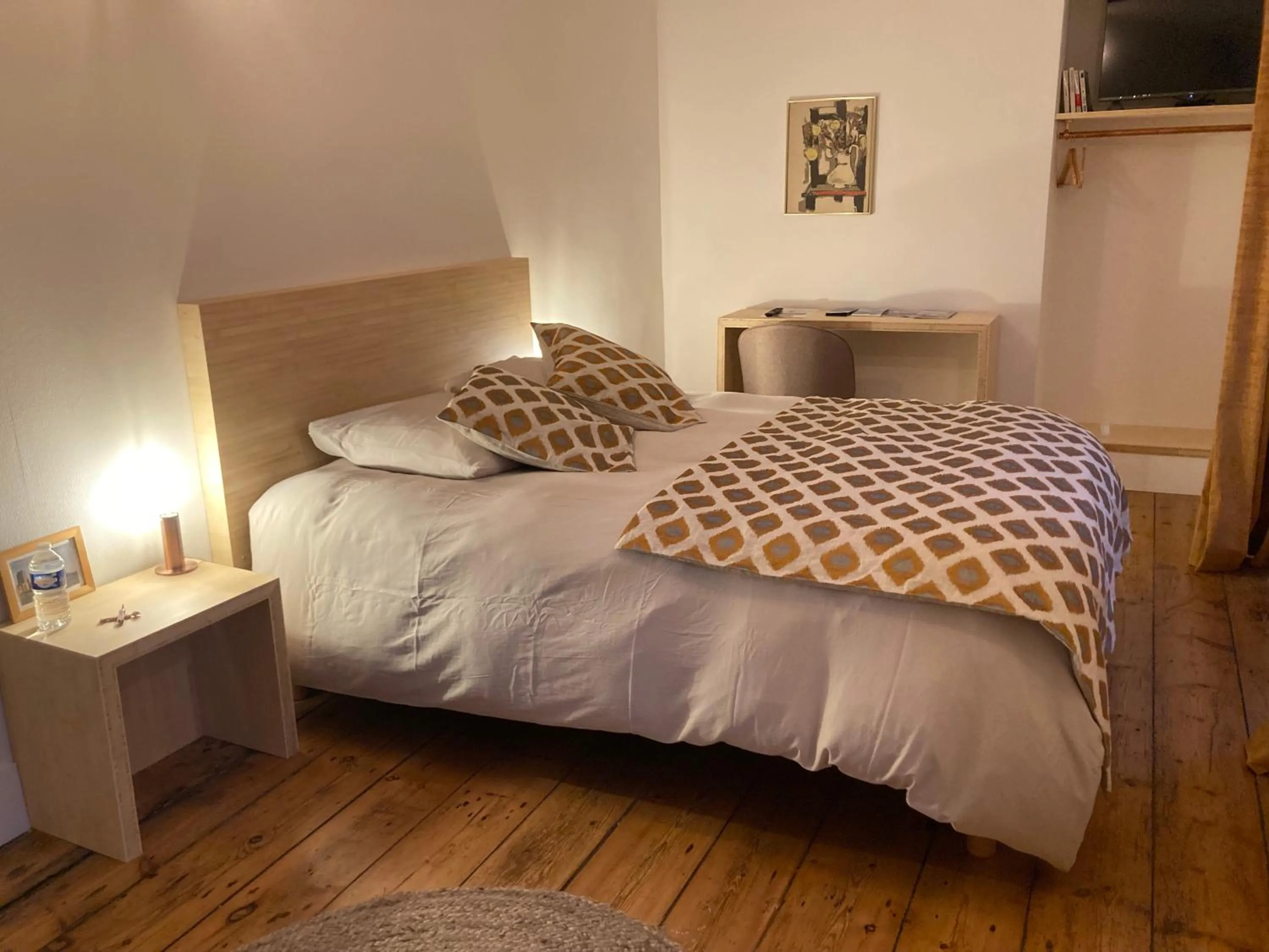 Bed in Chambres d hôtes du Moulin à papier