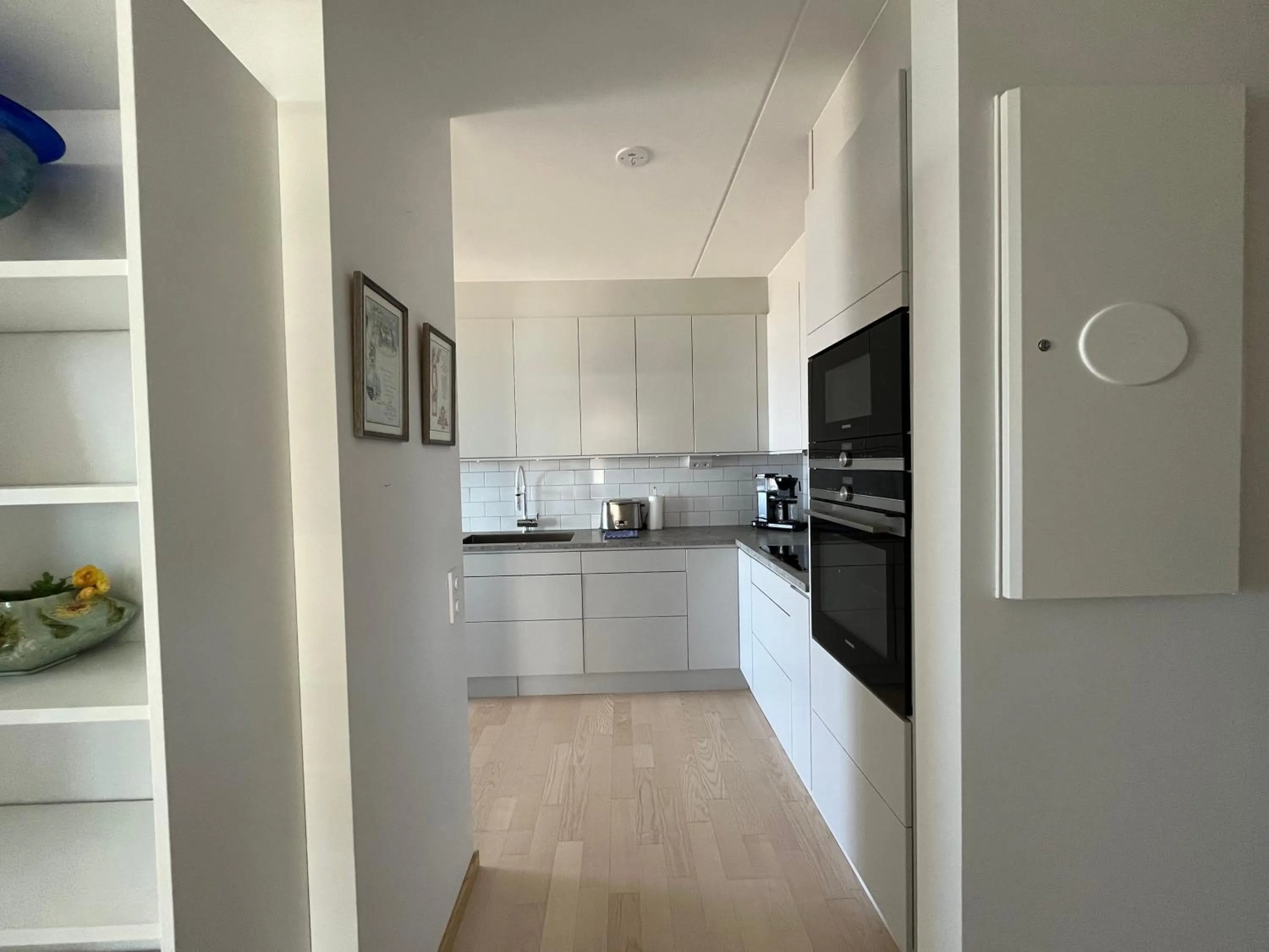 Kitchen or kitchenette in ÅhusBrygga Apartment Hotel