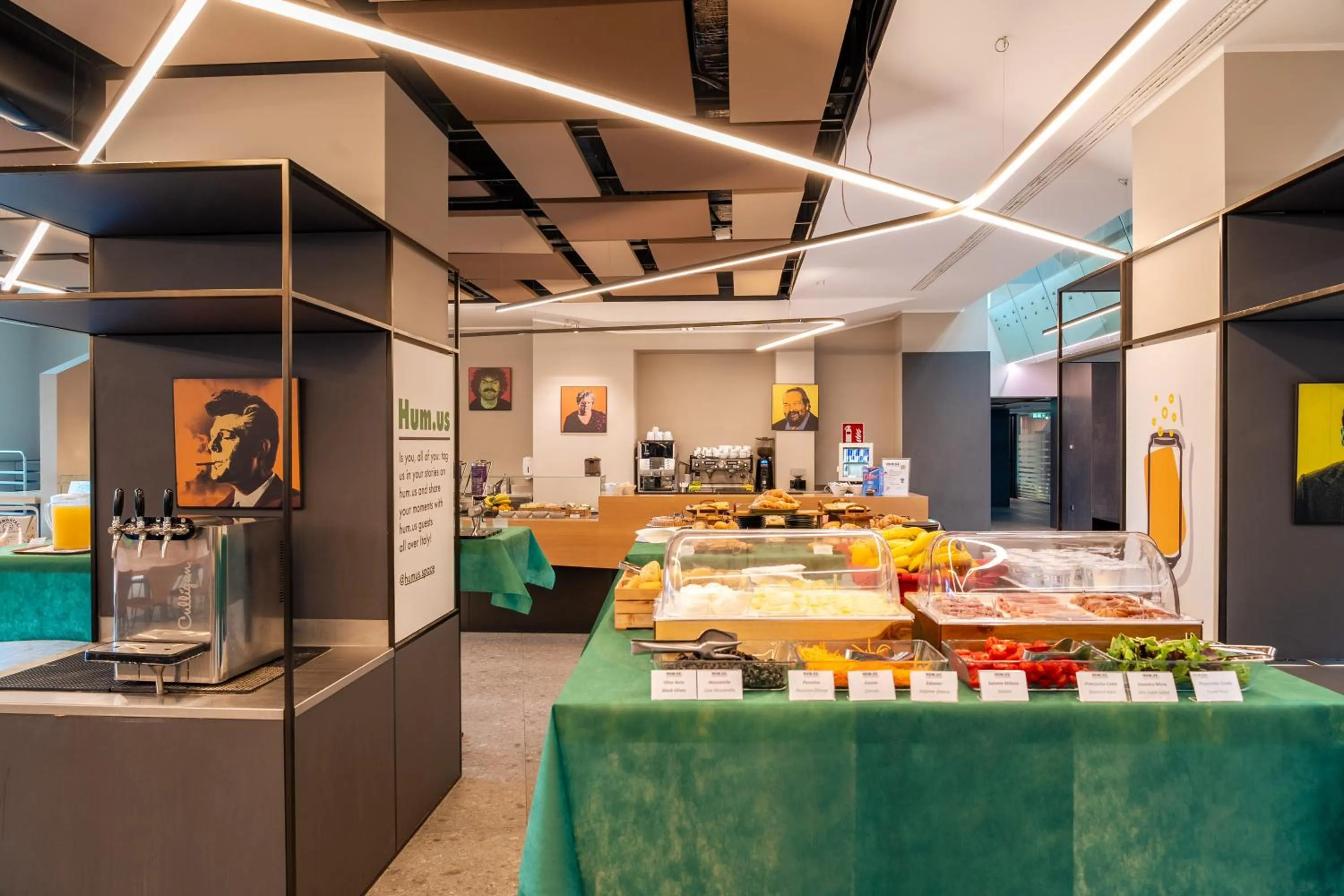 Buffet breakfast in Camplus Firenze Fortezza Casa Per Ferie