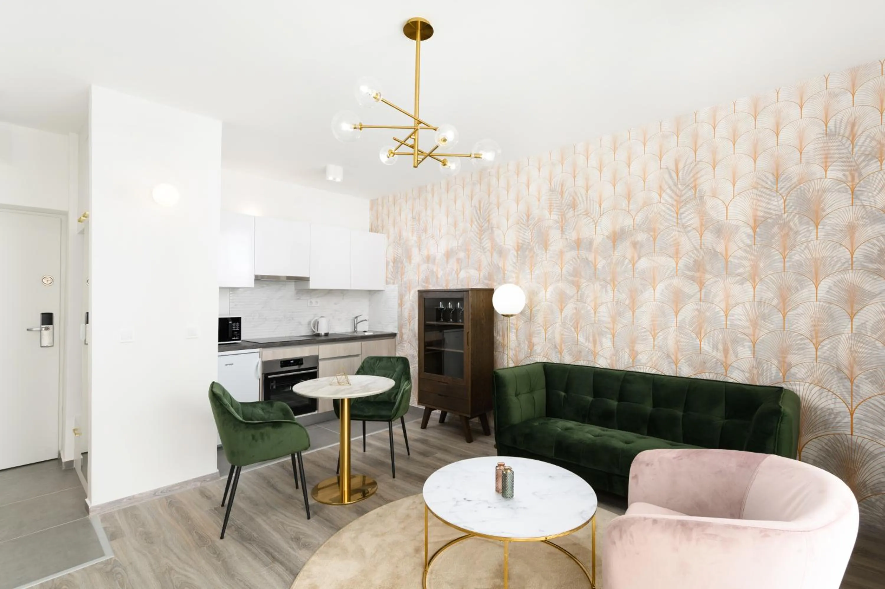 Facade/entrance in Elisabeth Downtown Apartments by FirstHost