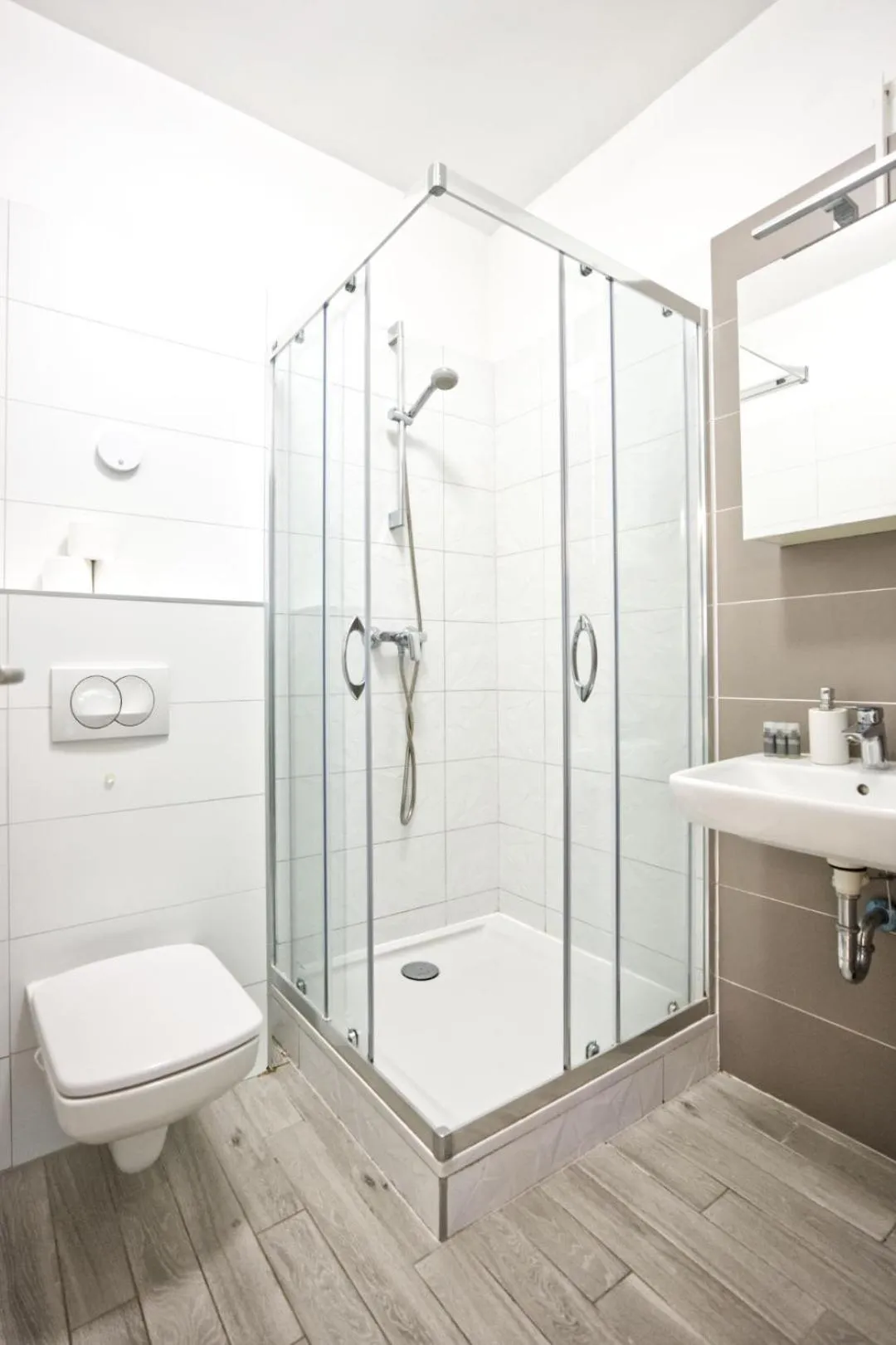 Shower in Elisabeth Downtown Apartments by FirstHost