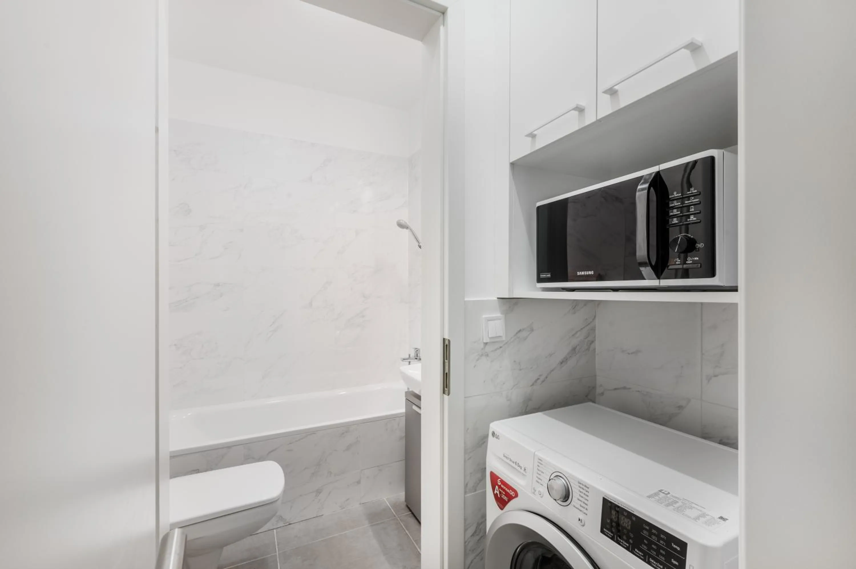 Shower in Elisabeth Downtown Apartments by FirstHost