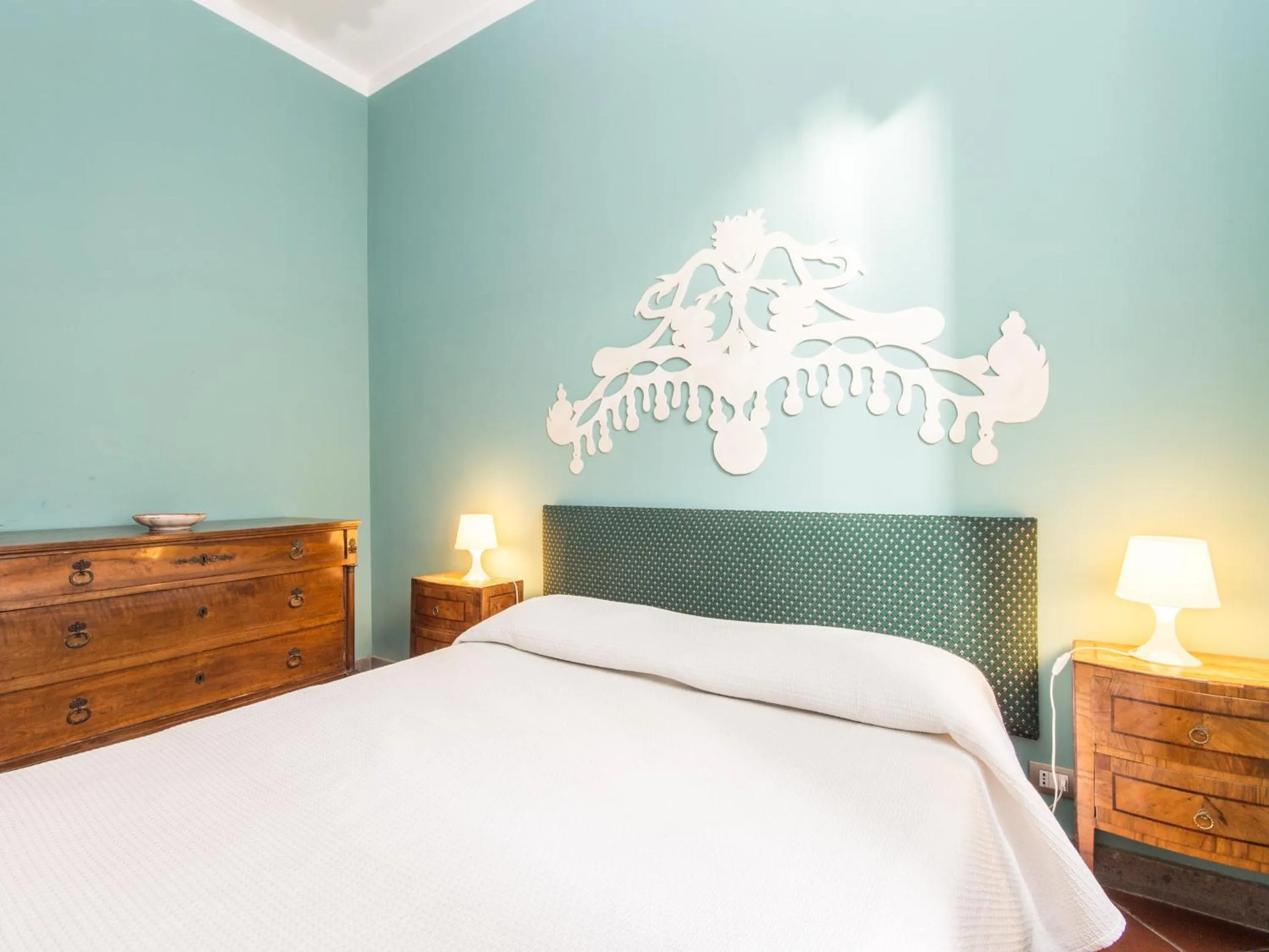 Bed in Campo de Fiori Luxury House