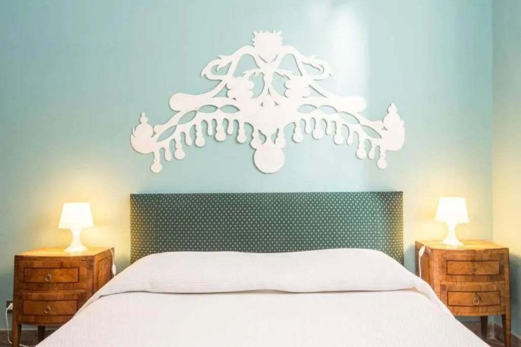 Bed in Campo de Fiori Luxury House