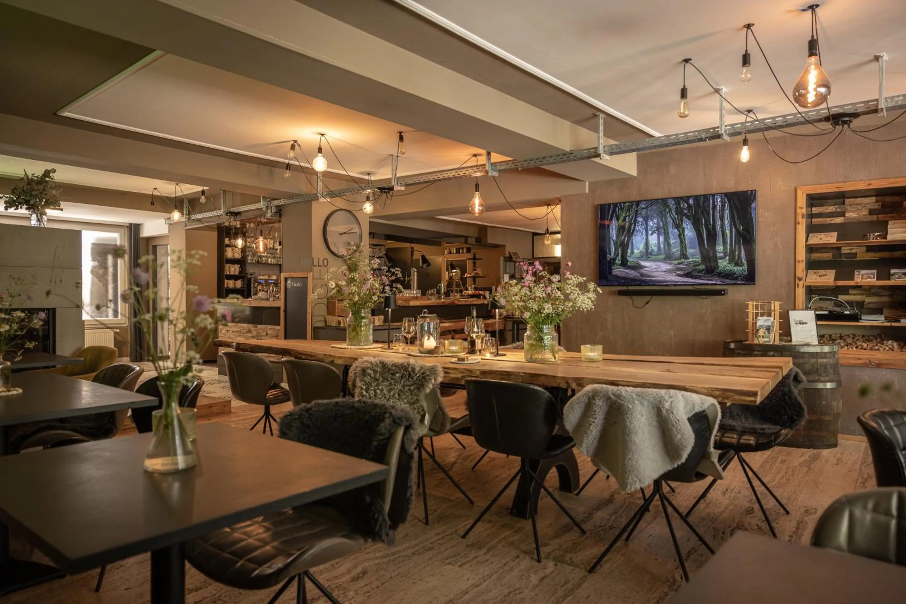 Restaurant/places to eat in Saarschleifenlodge