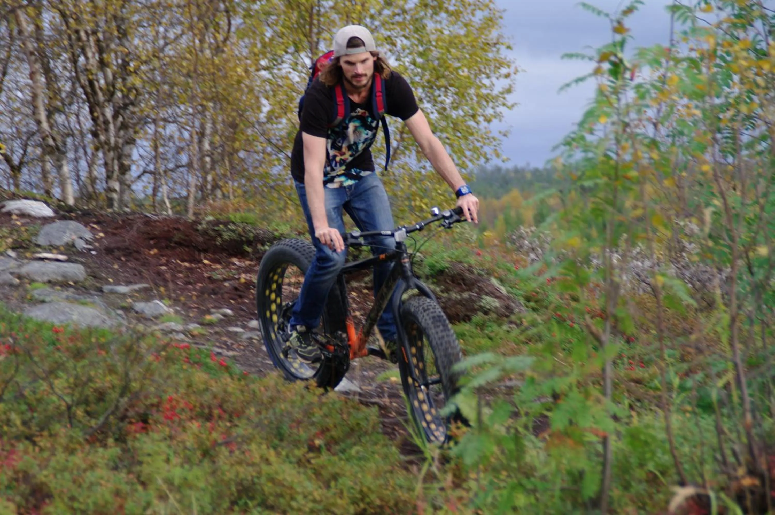 Staff in BIRK bed & birds