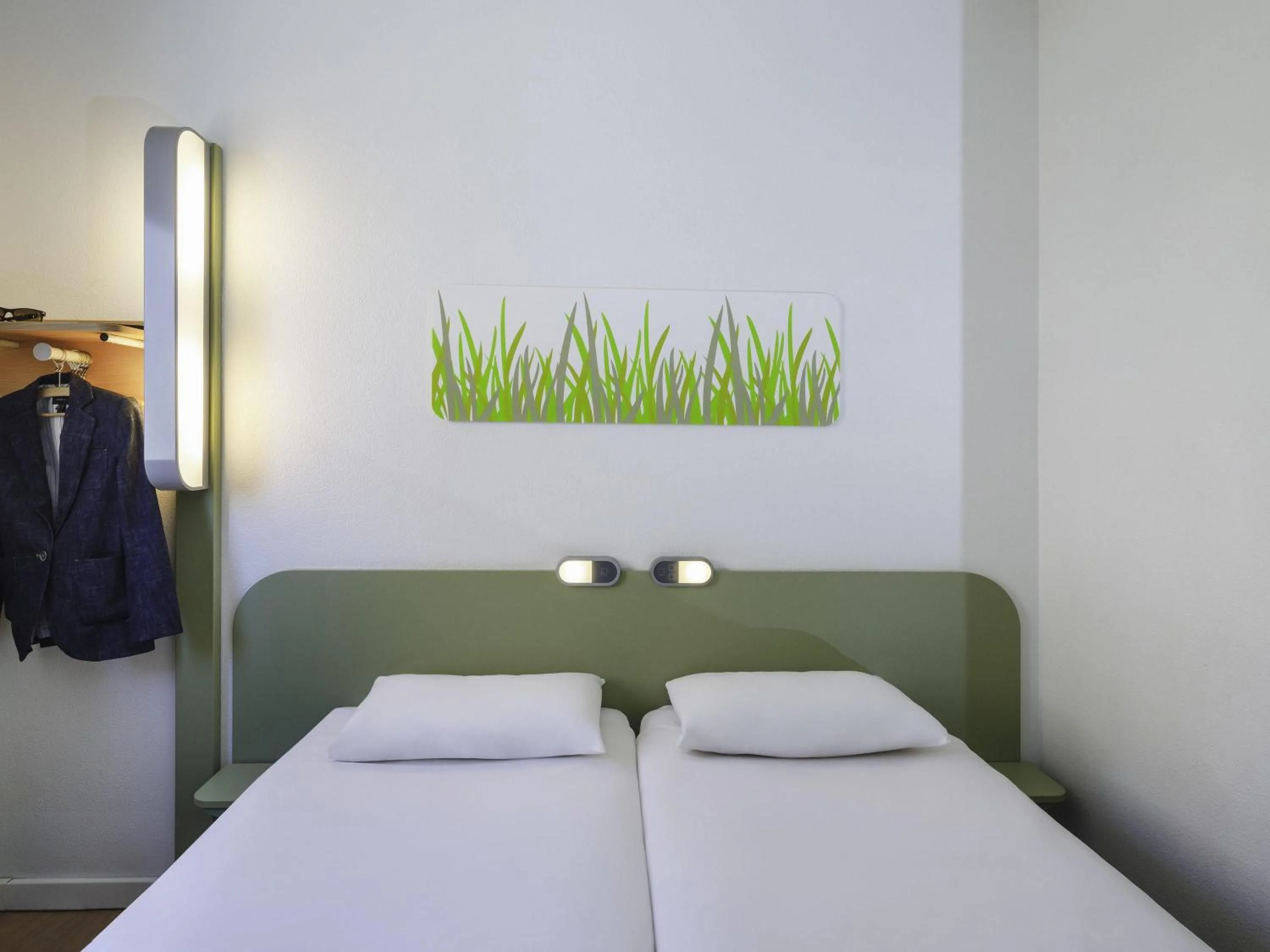 Bedroom, Bed in Ibis Budget Málaga Centro