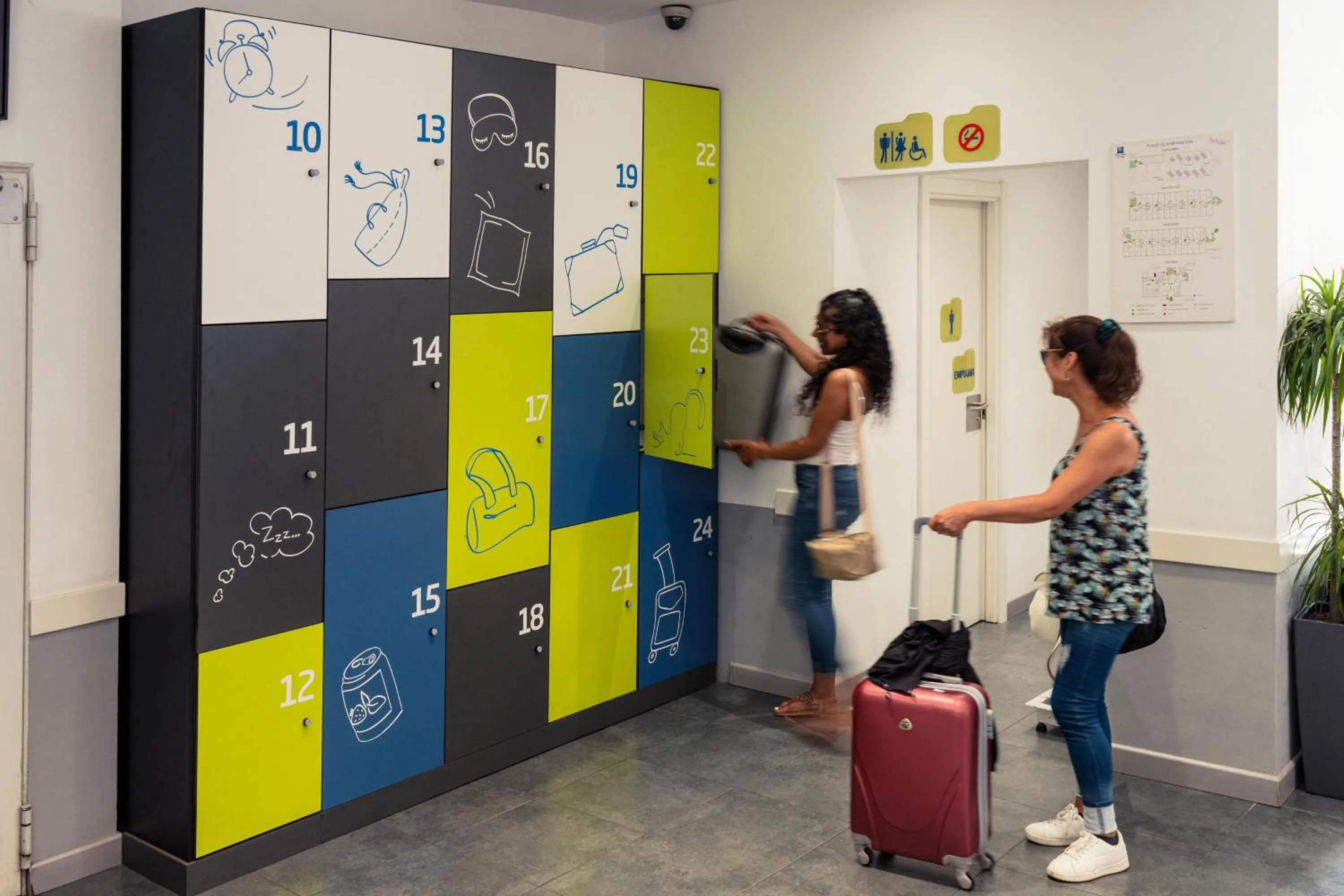 People in Ibis Budget Málaga Centro