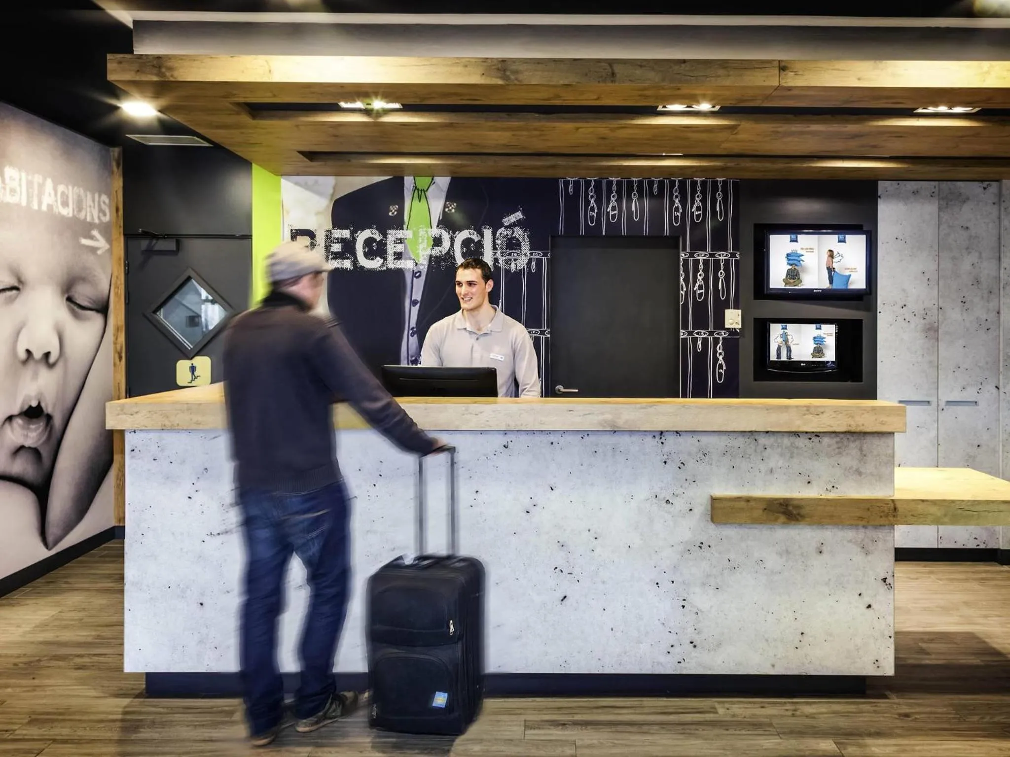 Property building in Ibis Budget Barcelona Sant Andreu De La Barca